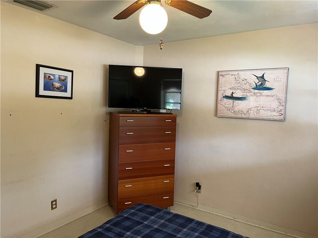 Hollywood Hills 6-22 B - Residential