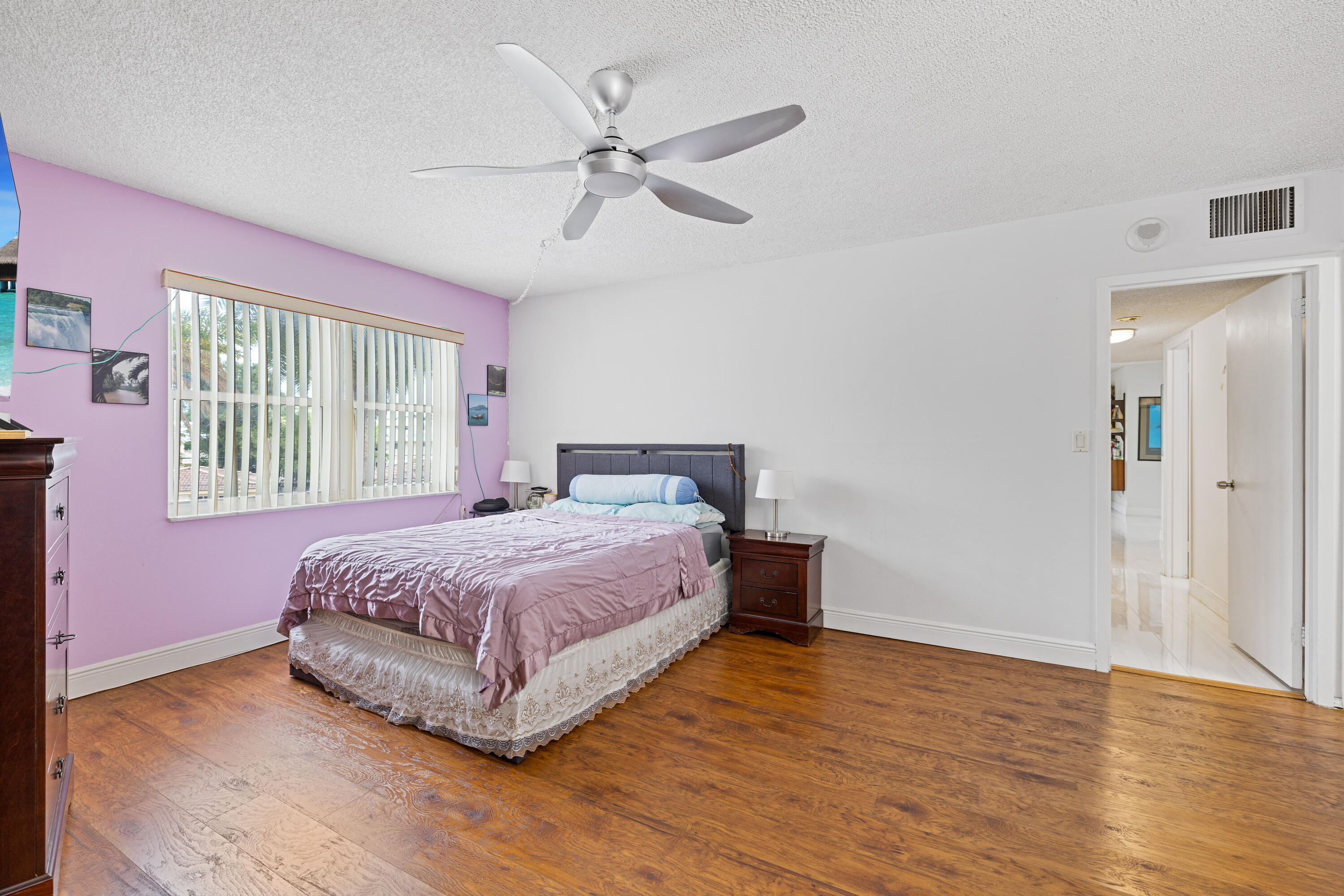 ARISTOCRAT OCEAN AND LAKEVIEW CONDOMINIUM - Residential