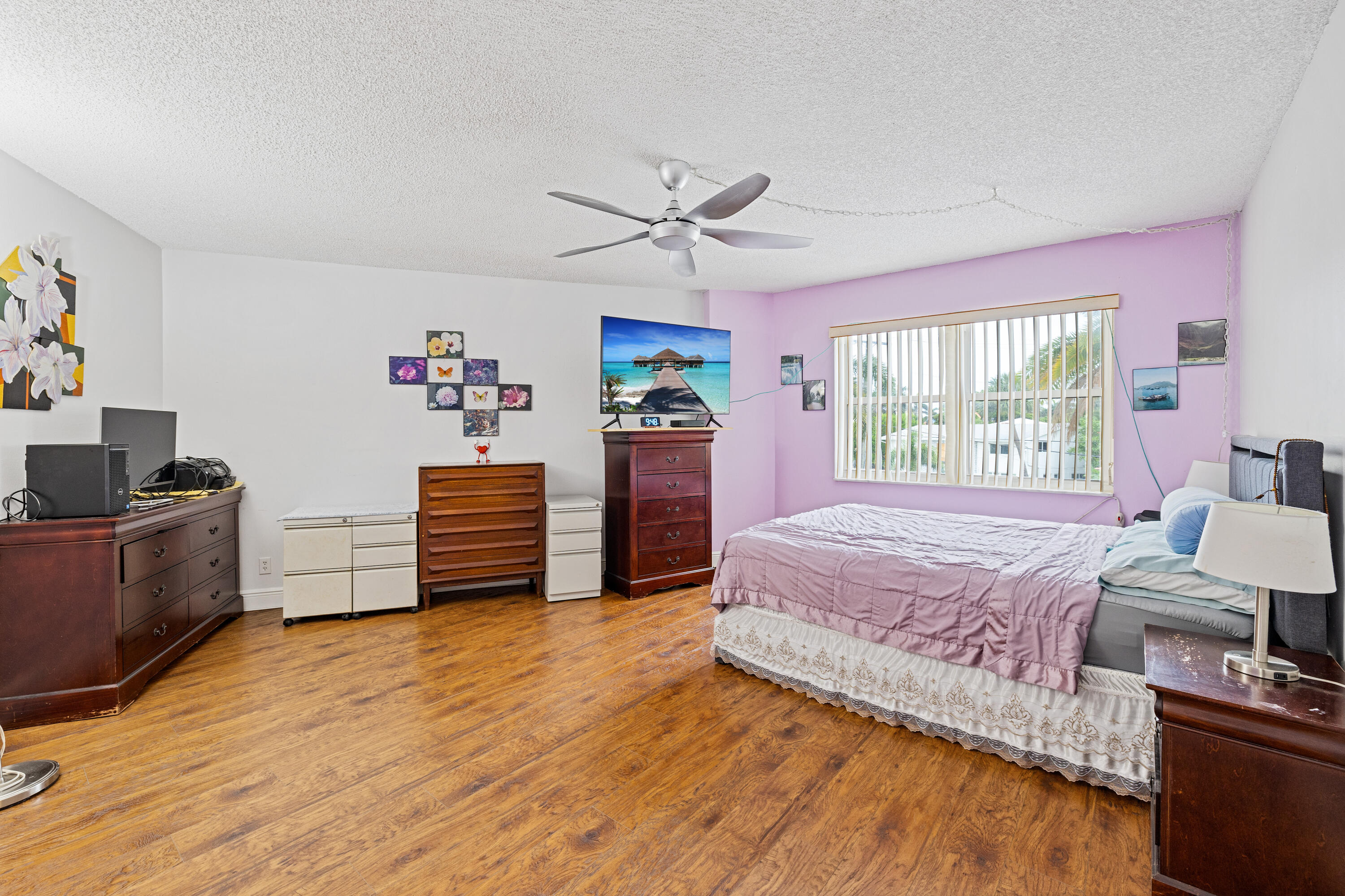 ARISTOCRAT OCEAN AND LAKEVIEW CONDOMINIUM - Residential