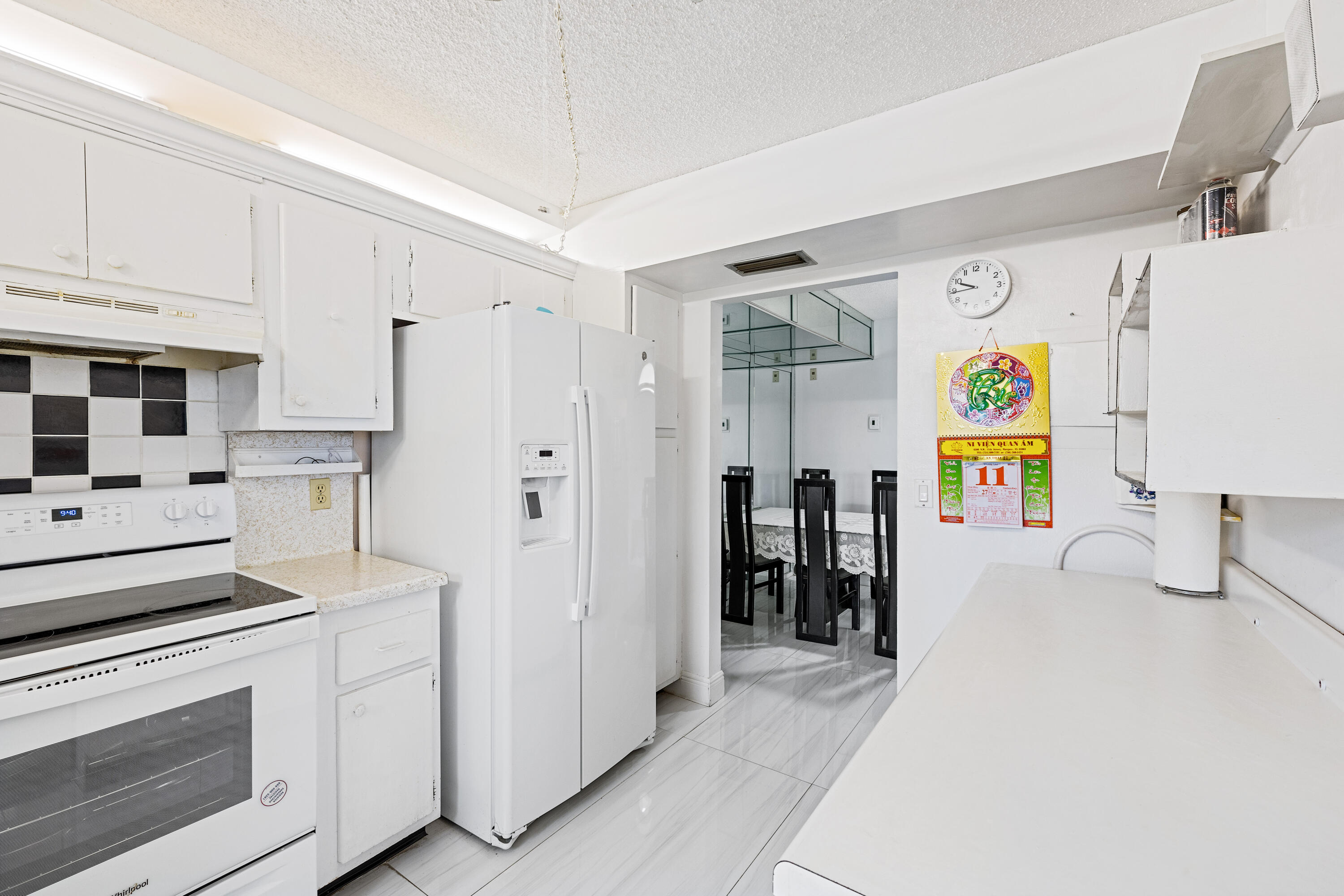 ARISTOCRAT OCEAN AND LAKEVIEW CONDOMINIUM - Residential