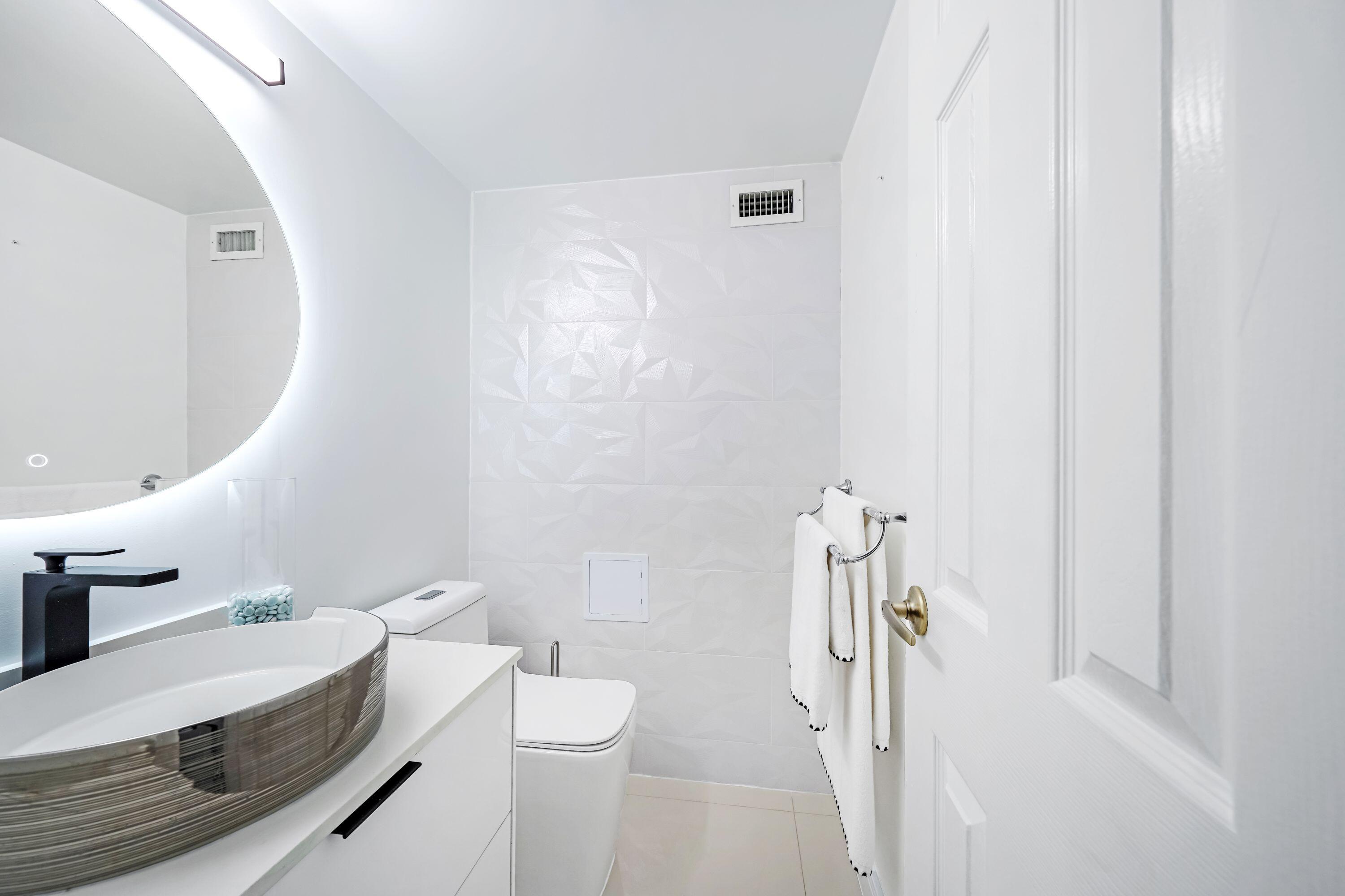 WAVE CONDO - Residential