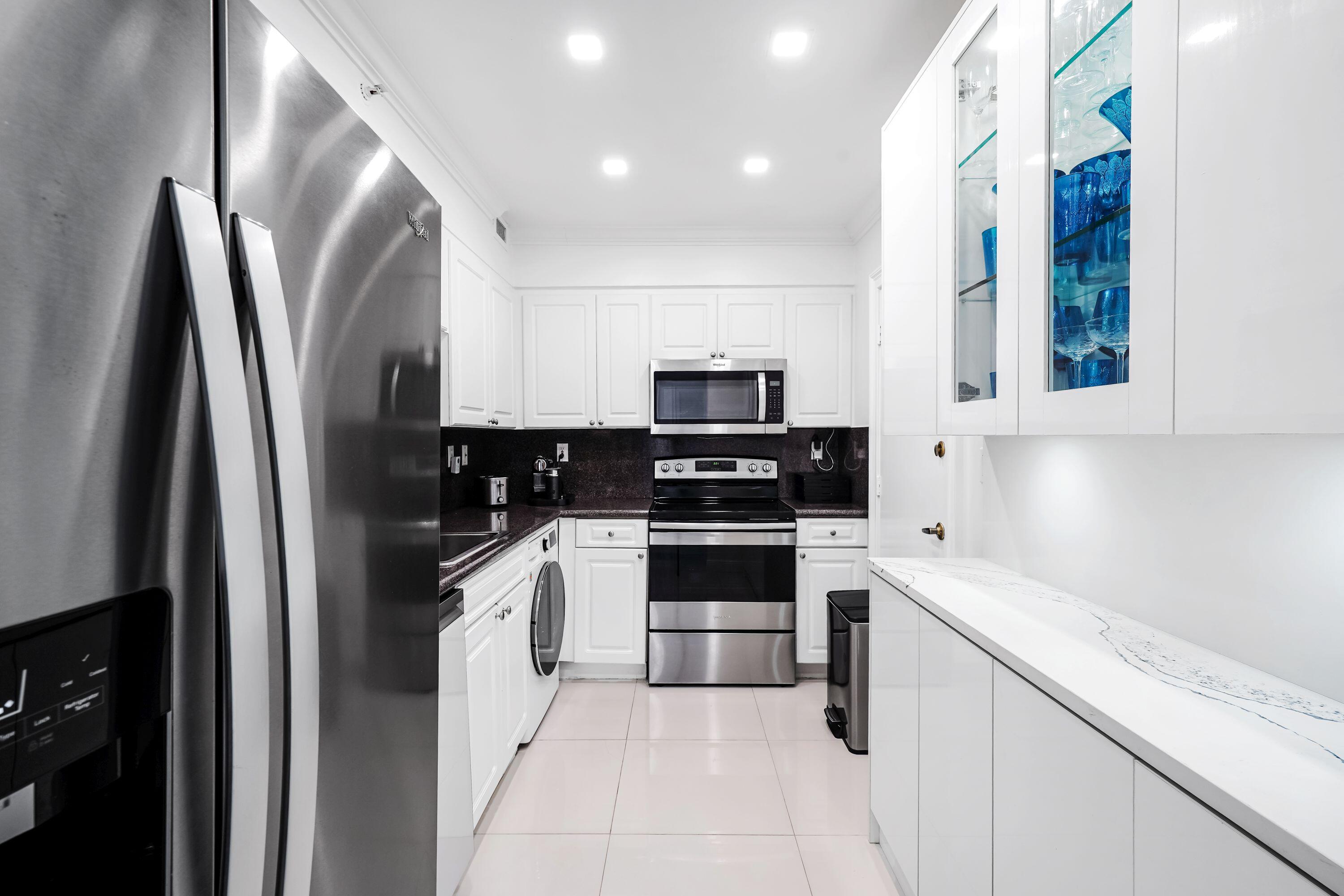 WAVE CONDO - Residential
