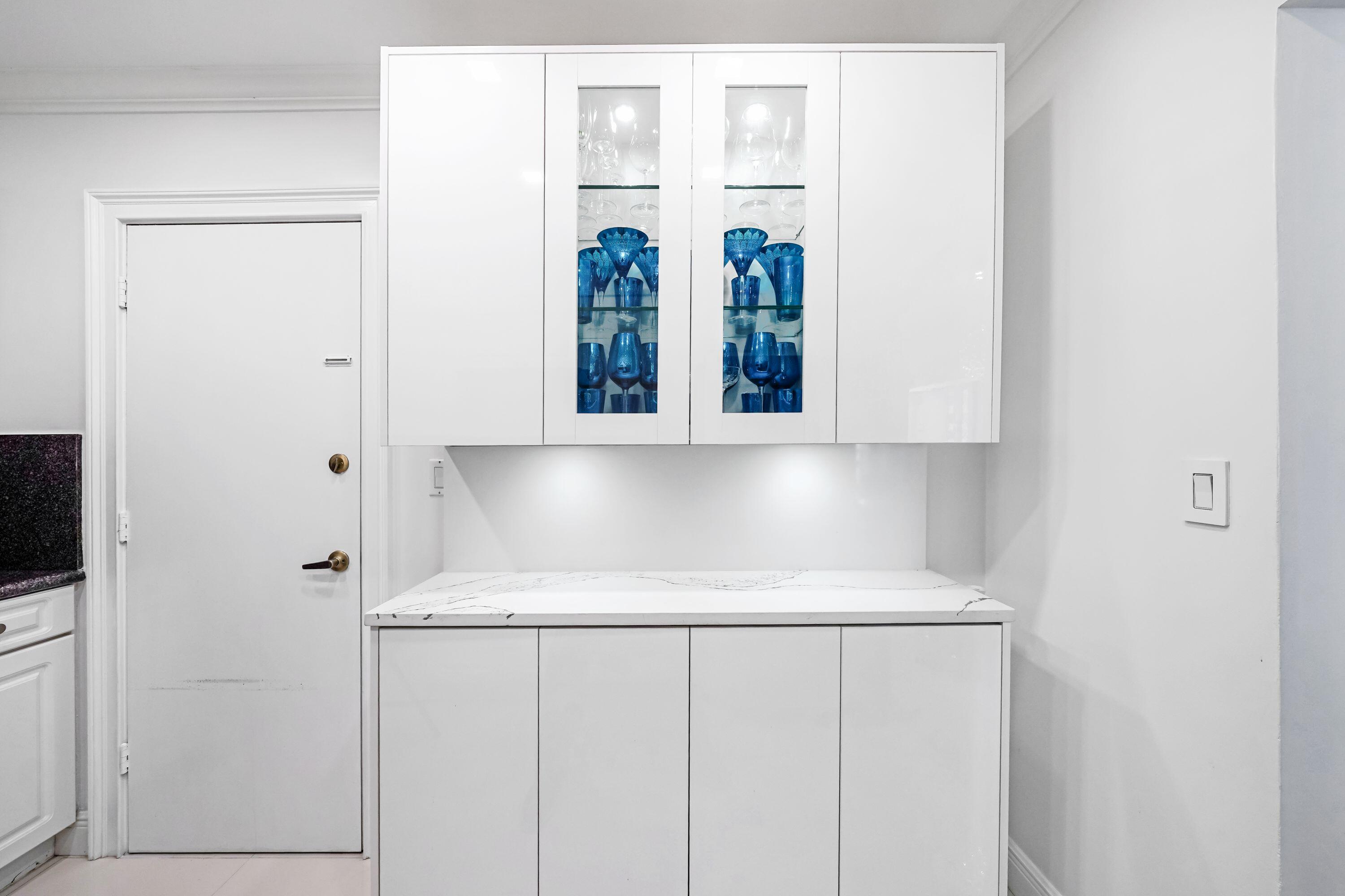WAVE CONDO - Residential