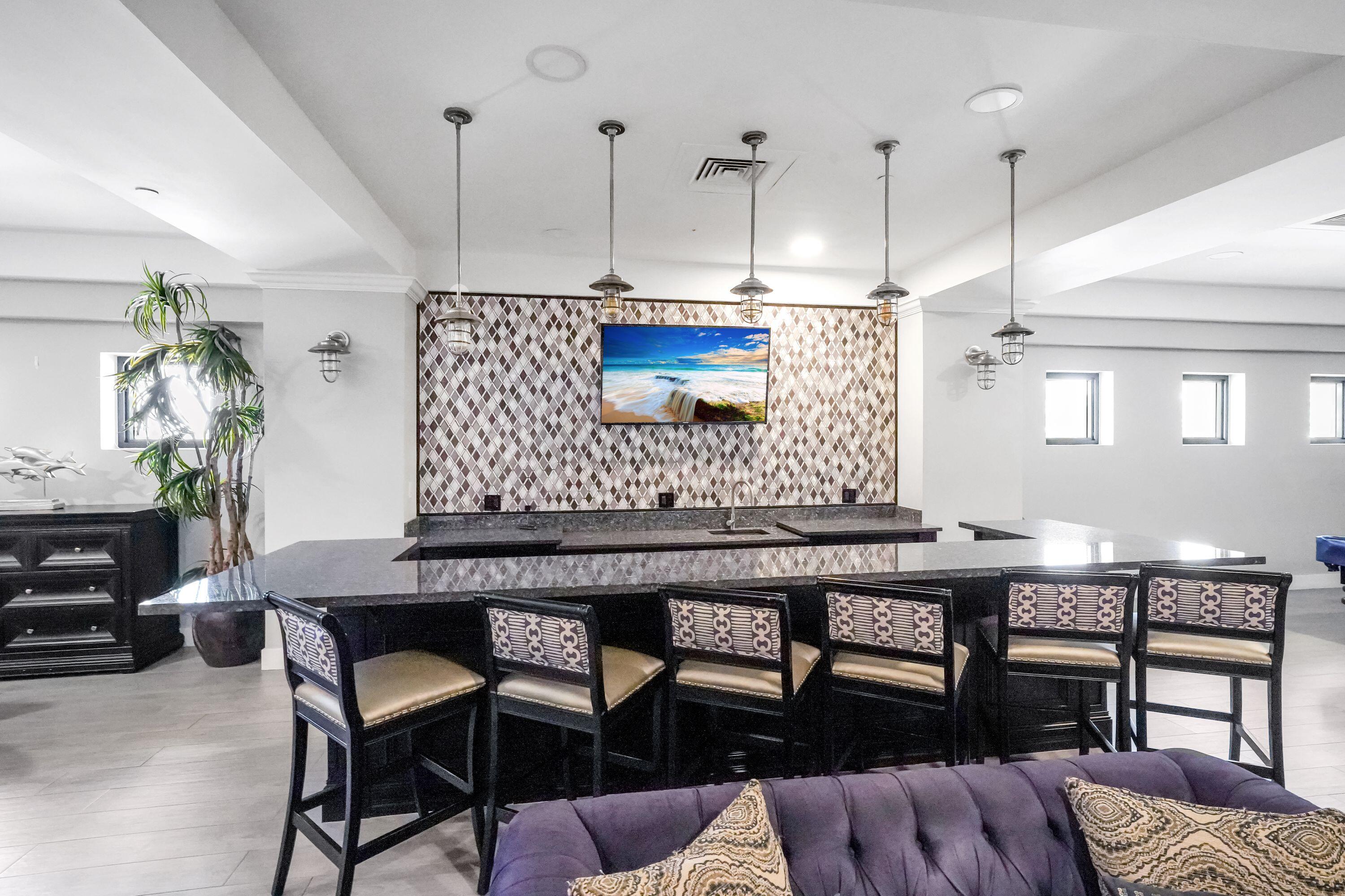 WAVE CONDO - Residential