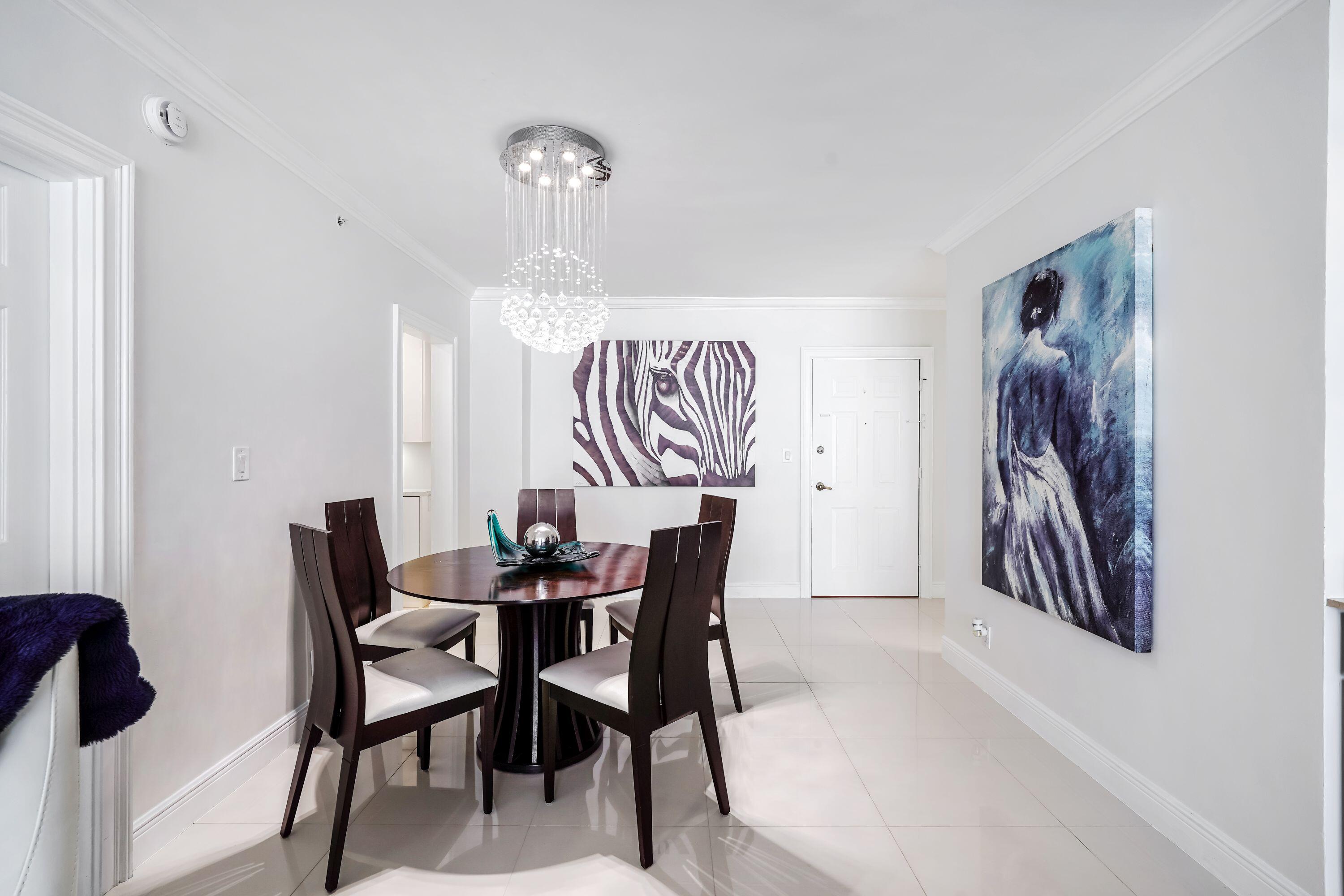 WAVE CONDO - Residential