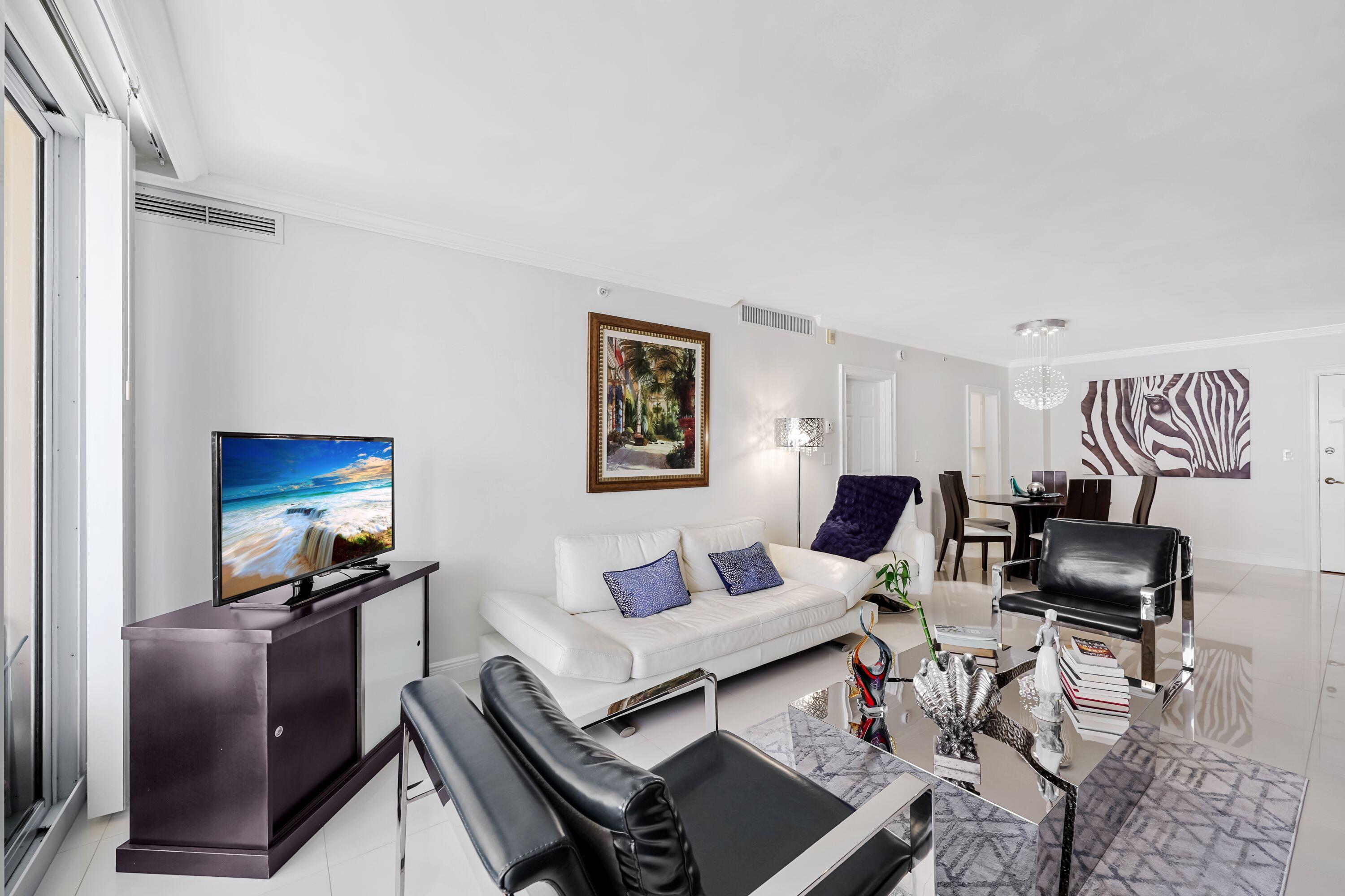 WAVE CONDO - Residential