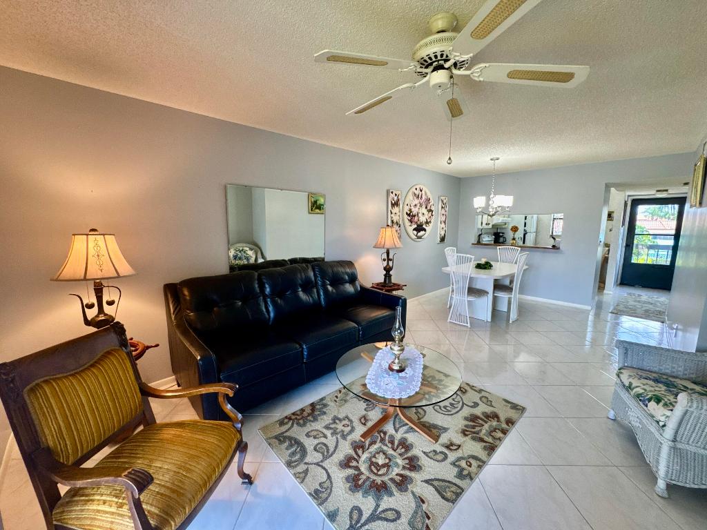LUCERNE LAKES GOLF COLONY CONDOS 1 THRU 12 AND 14 - Residential Lease