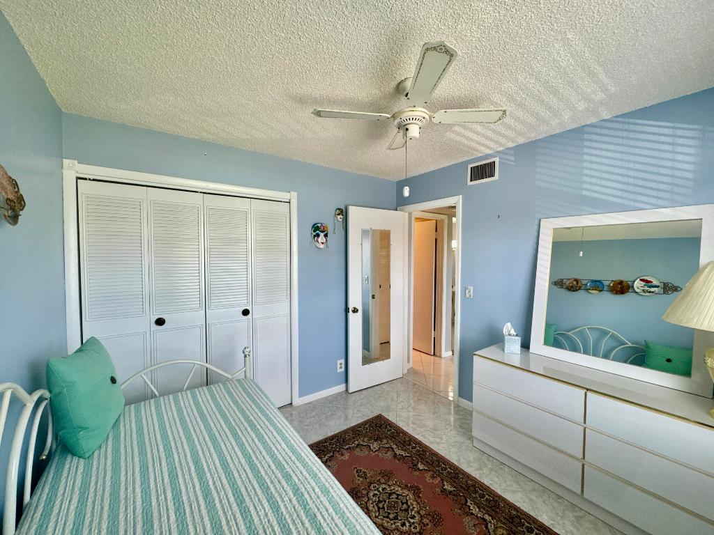 LUCERNE LAKES GOLF COLONY CONDOS 1 THRU 12 AND 14 - Residential Lease