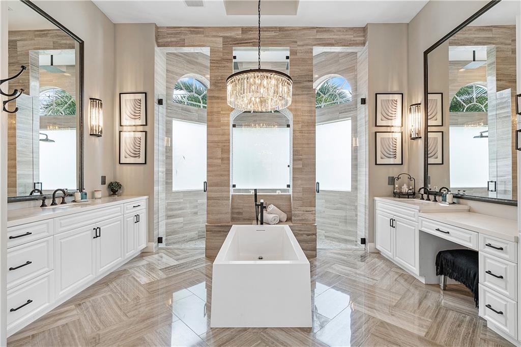 Pinehurst Woods 166-14 B - Residential