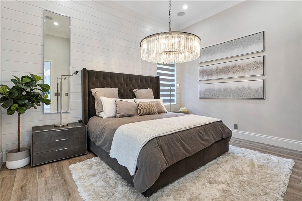 Pinehurst Woods 166-14 B - Residential
