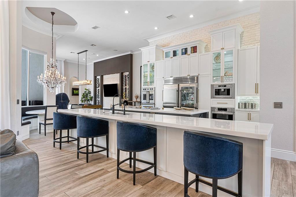 Pinehurst Woods 166-14 B - Residential