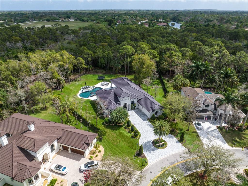 Pinehurst Woods 166-14 B - Residential