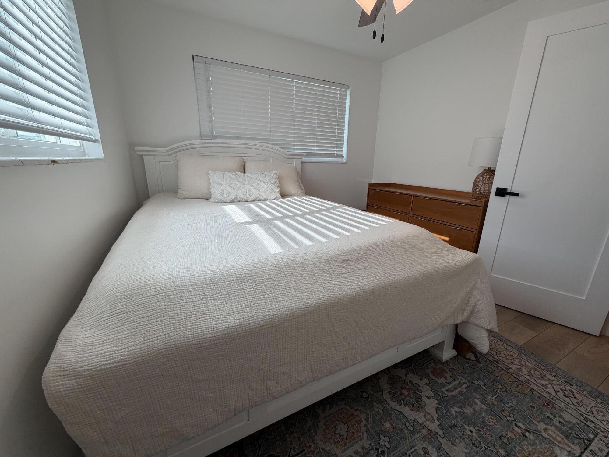 BAHAMA HEIGHTS 3 - Residential Lease