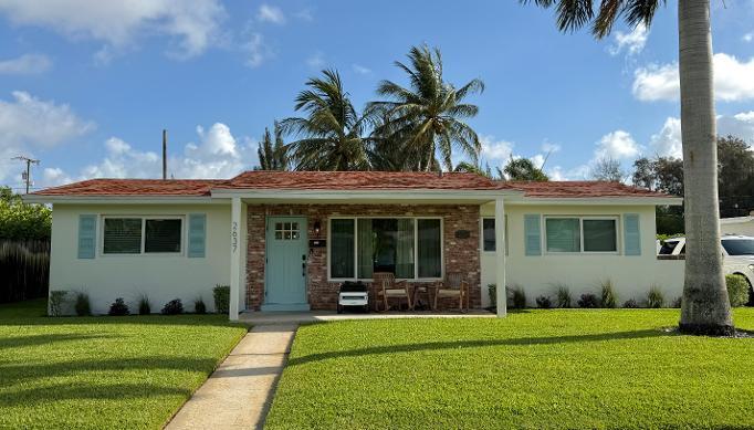 BAHAMA HEIGHTS 3 - Residential Lease