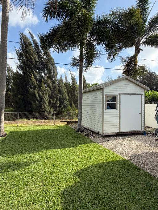 BAHAMA HEIGHTS 3 - Residential Lease