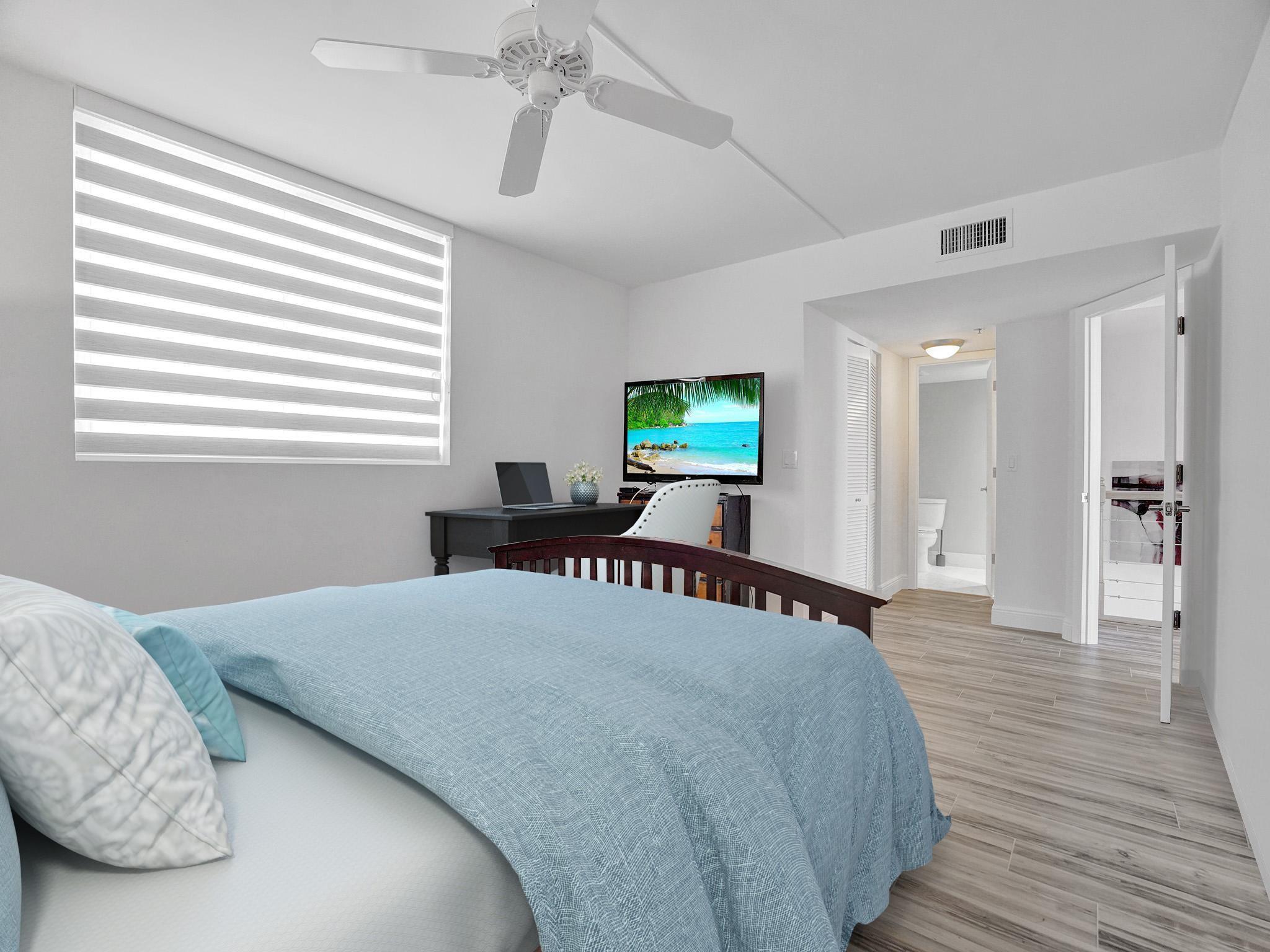 TOWNHOUSES OF HIGHLAND BE - Residential