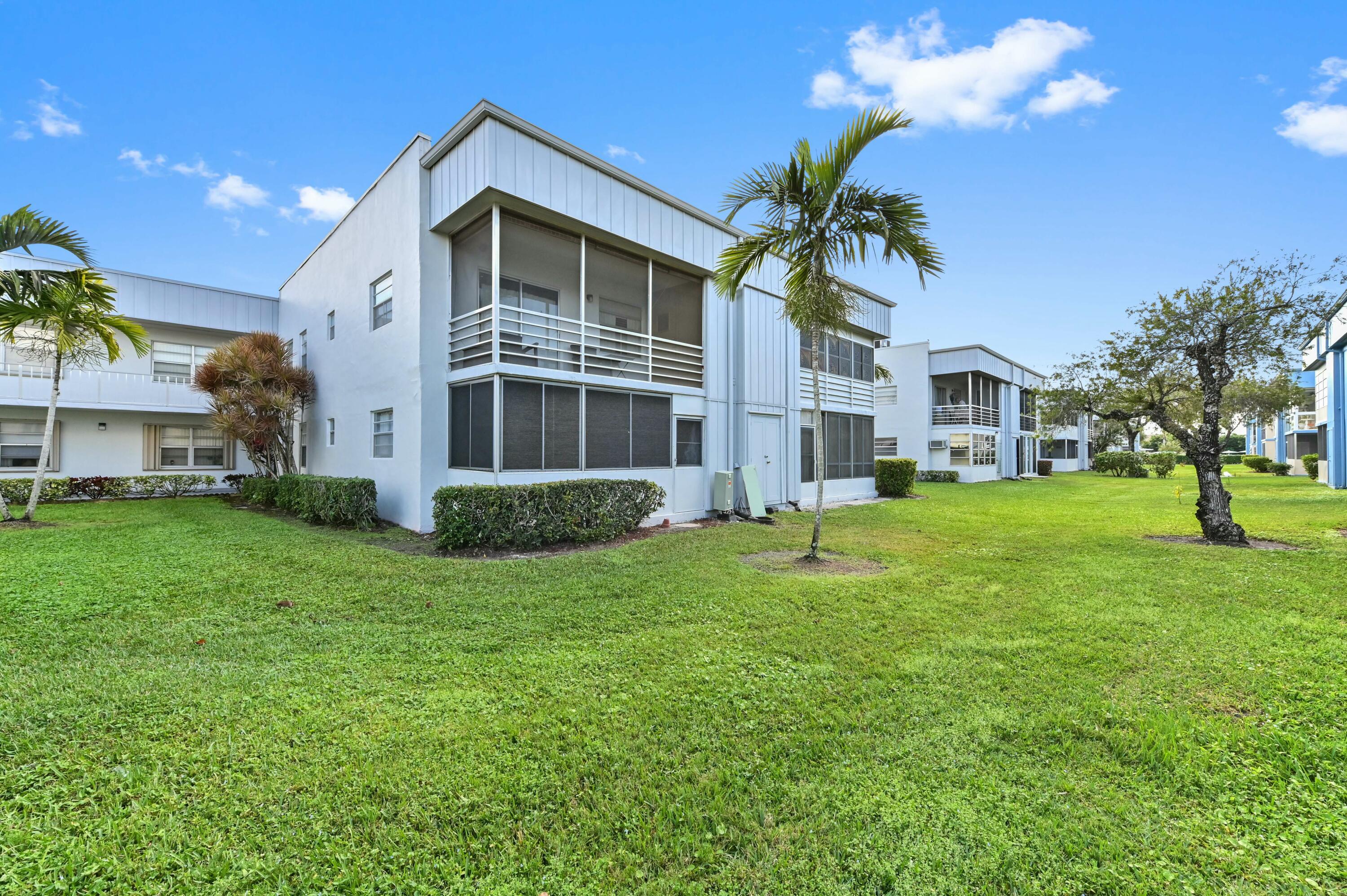 KINGS POINT - Residential Lease