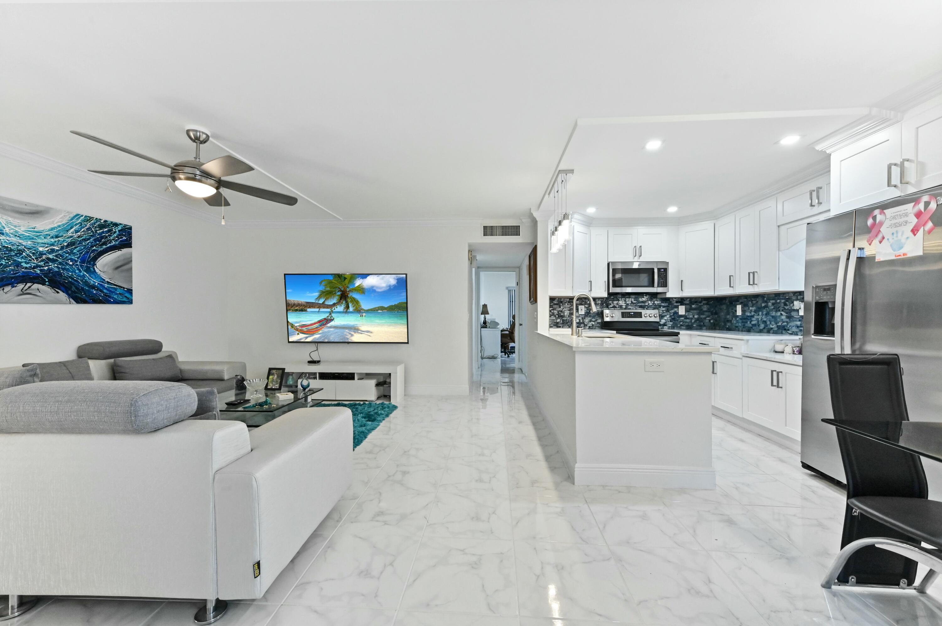 KINGS POINT - Residential Lease