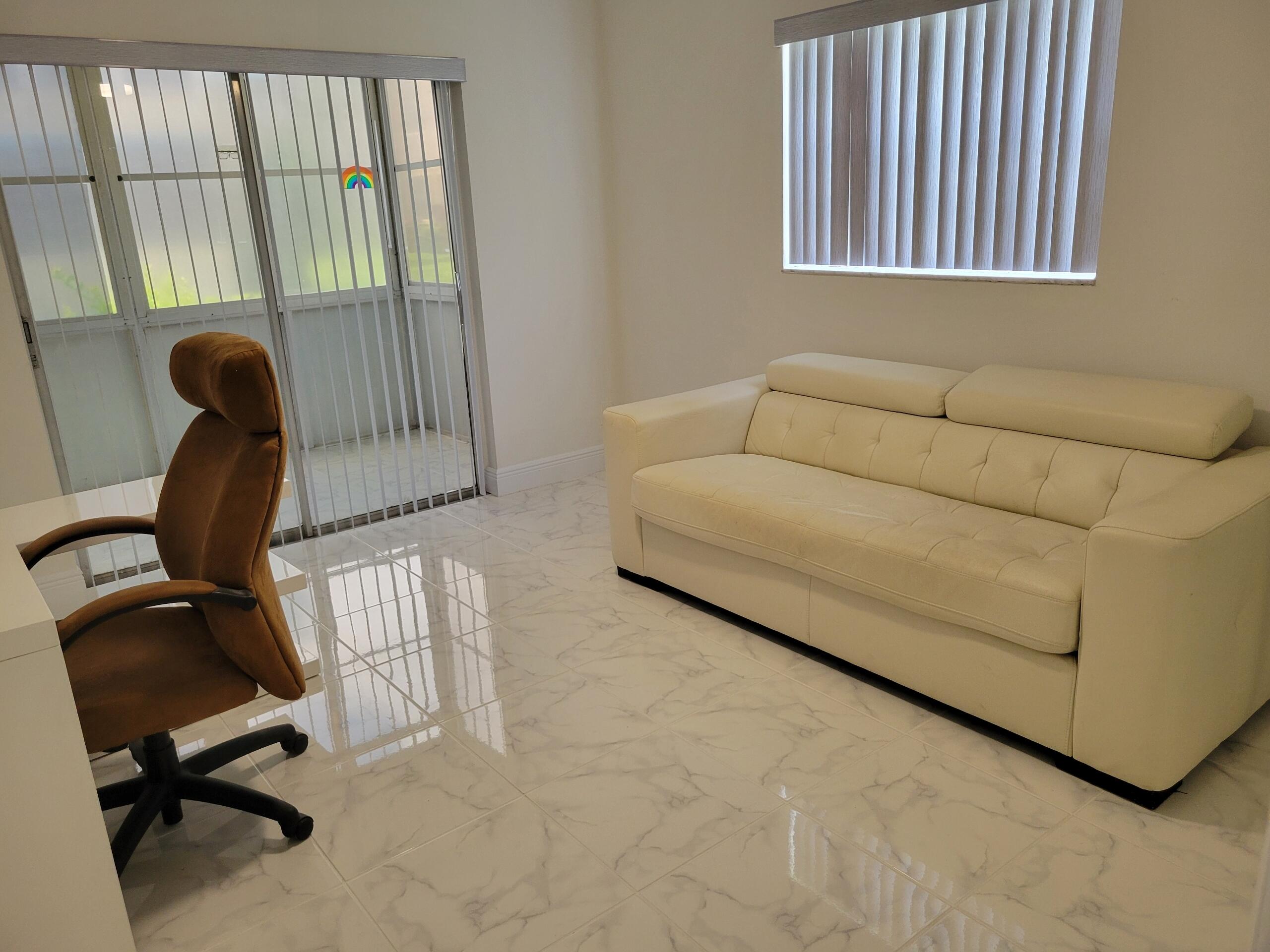 KINGS POINT - Residential Lease