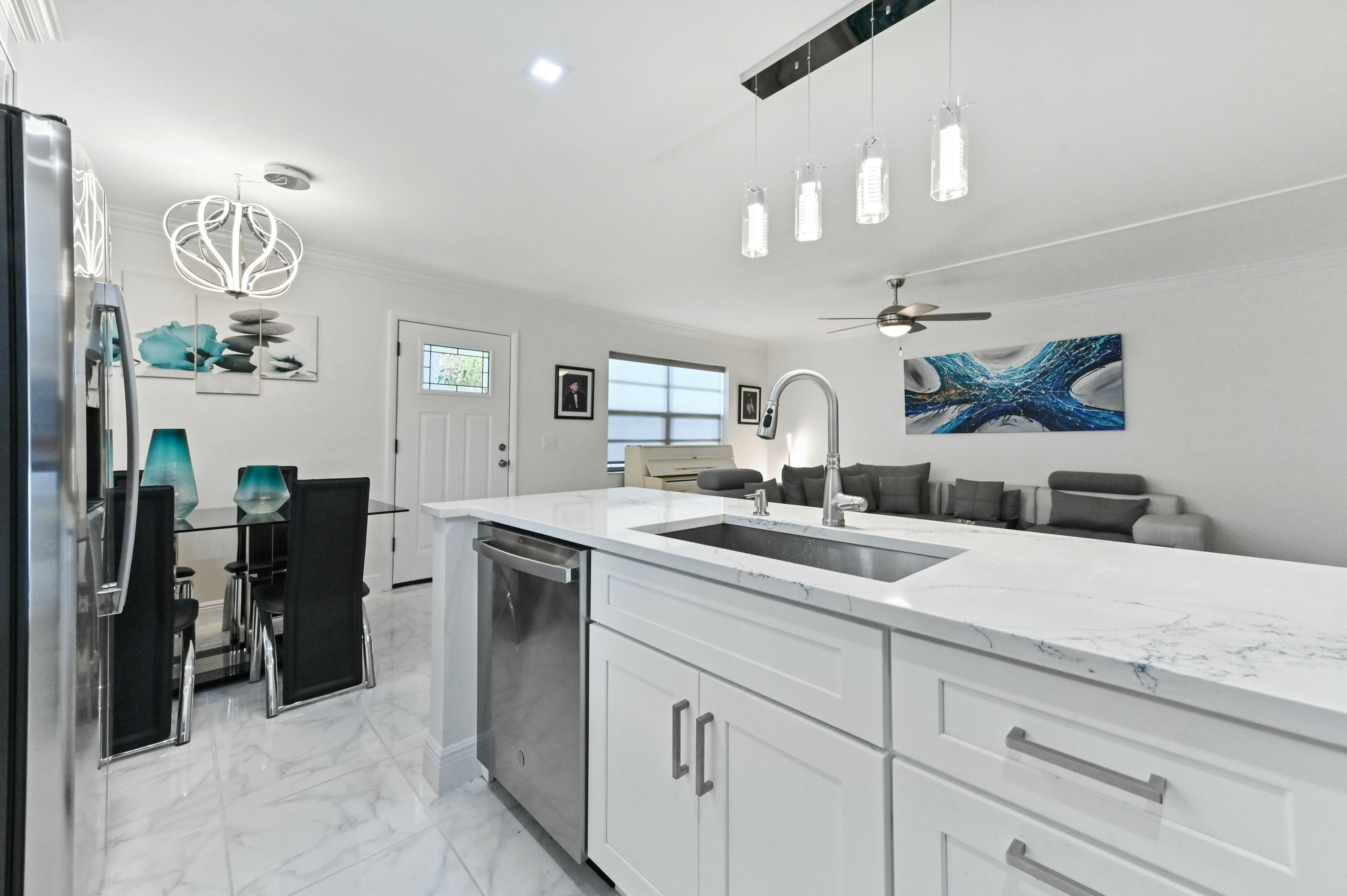 KINGS POINT - Residential Lease