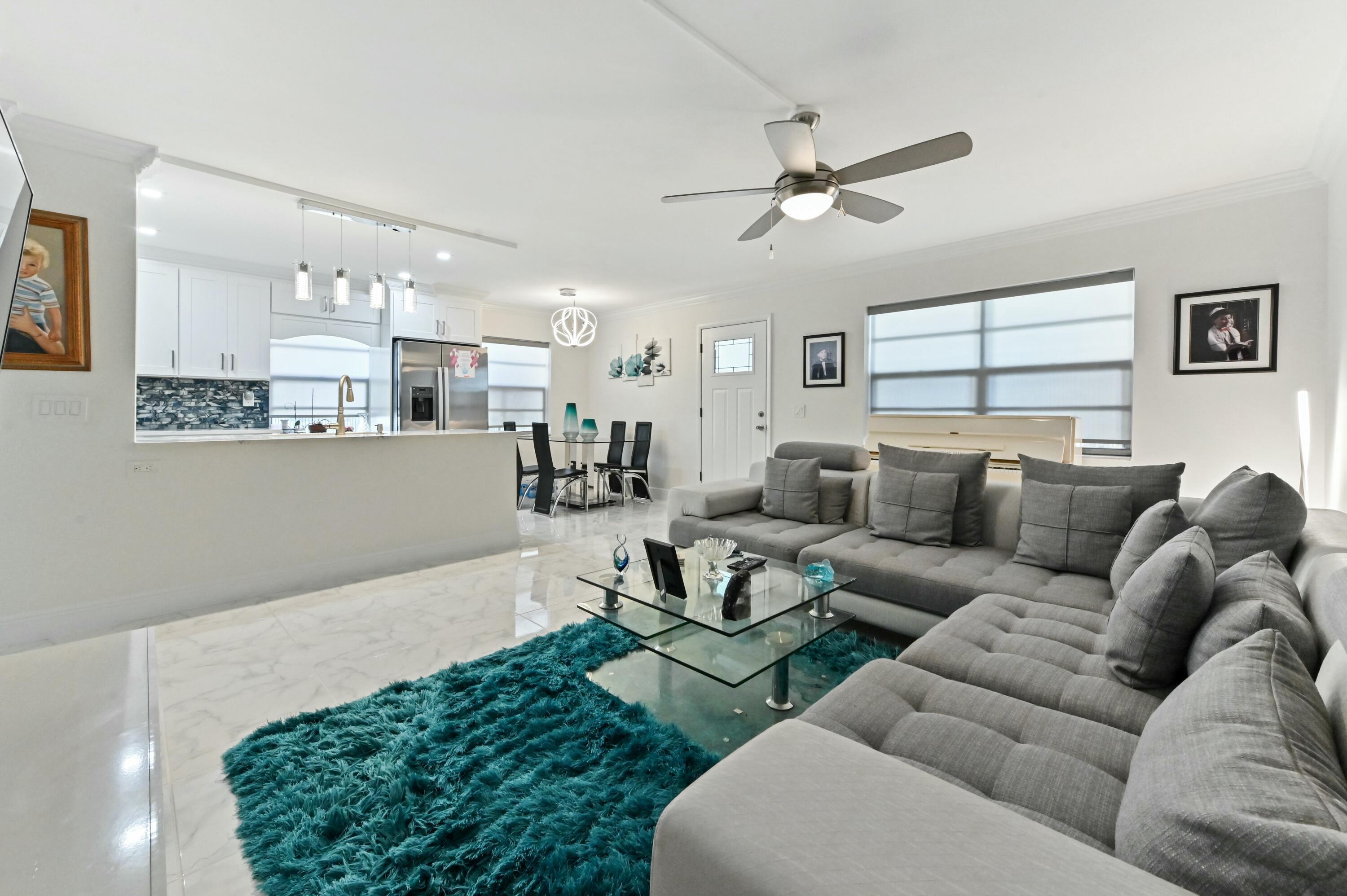 KINGS POINT - Residential Lease