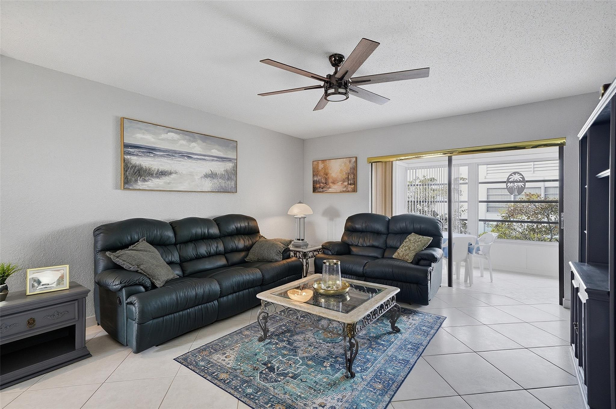 TOPAZ SOUTH CONDO - Residential