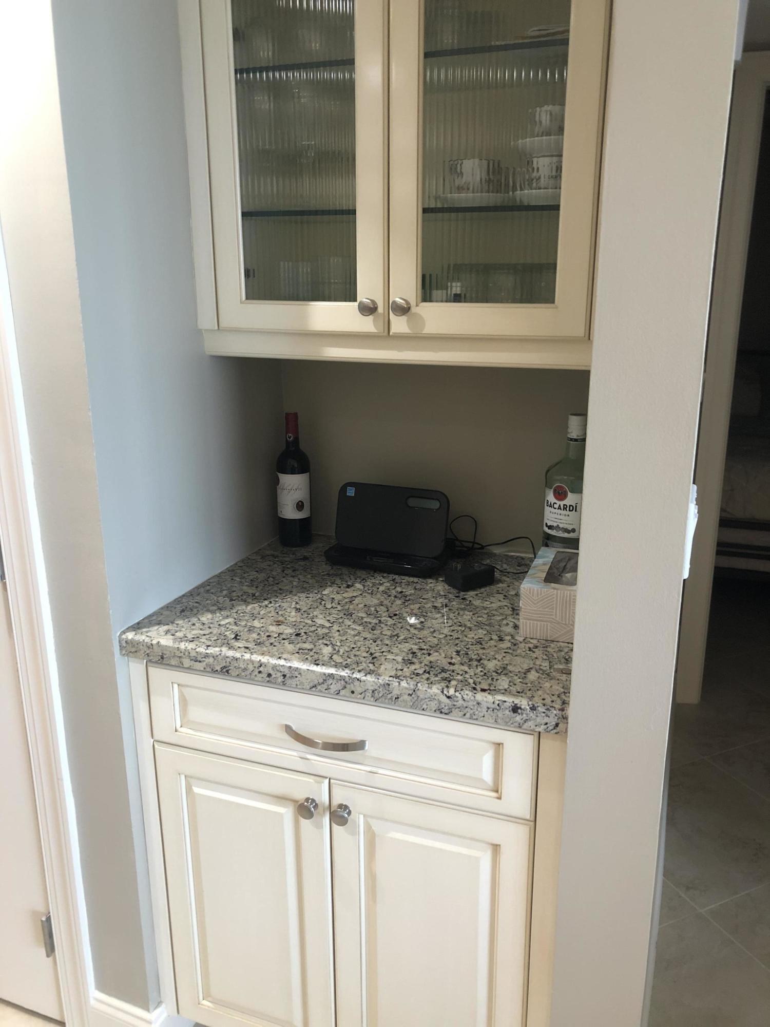 AQUARIUS CONDO - Residential