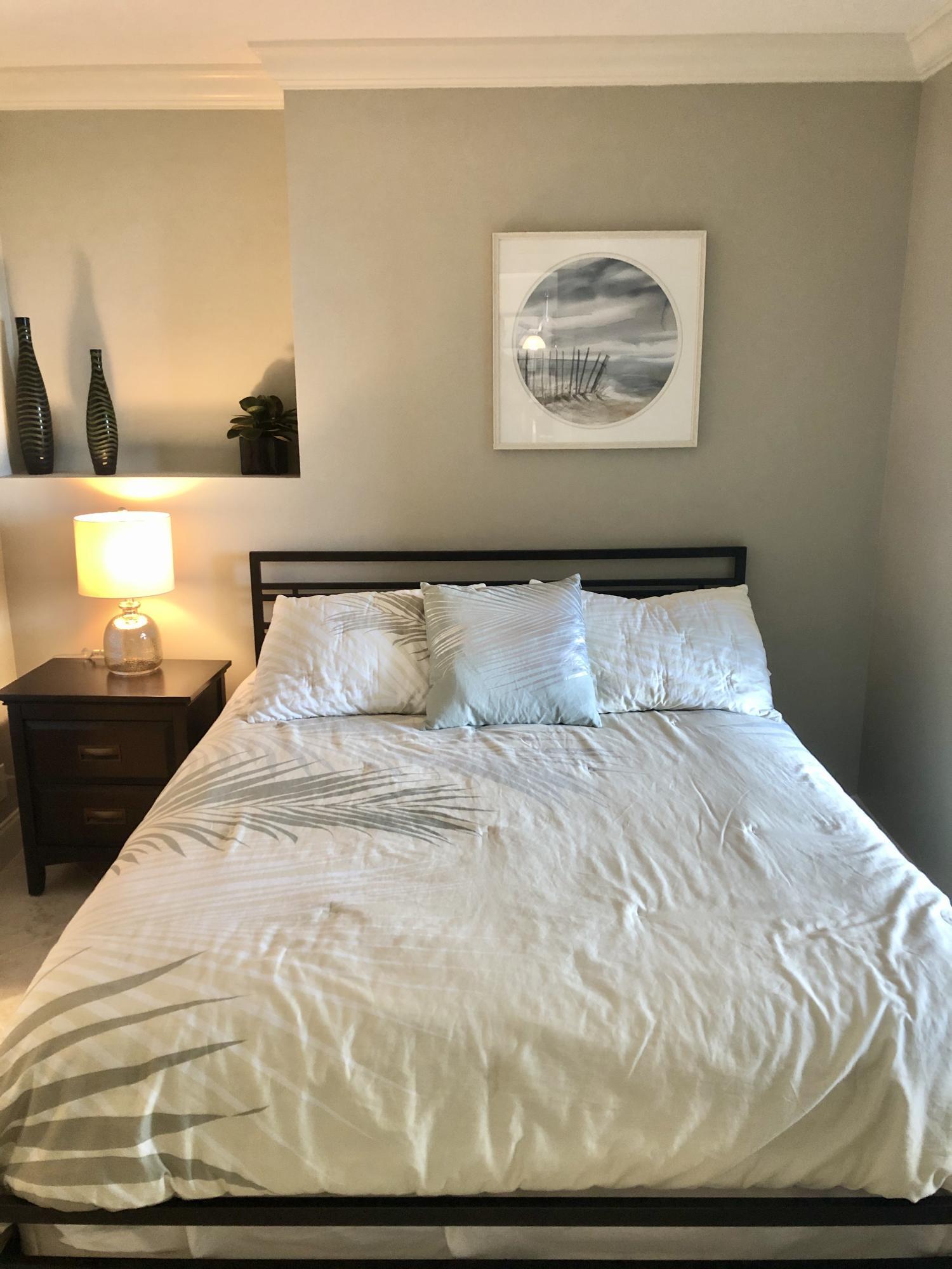 AQUARIUS CONDO - Residential