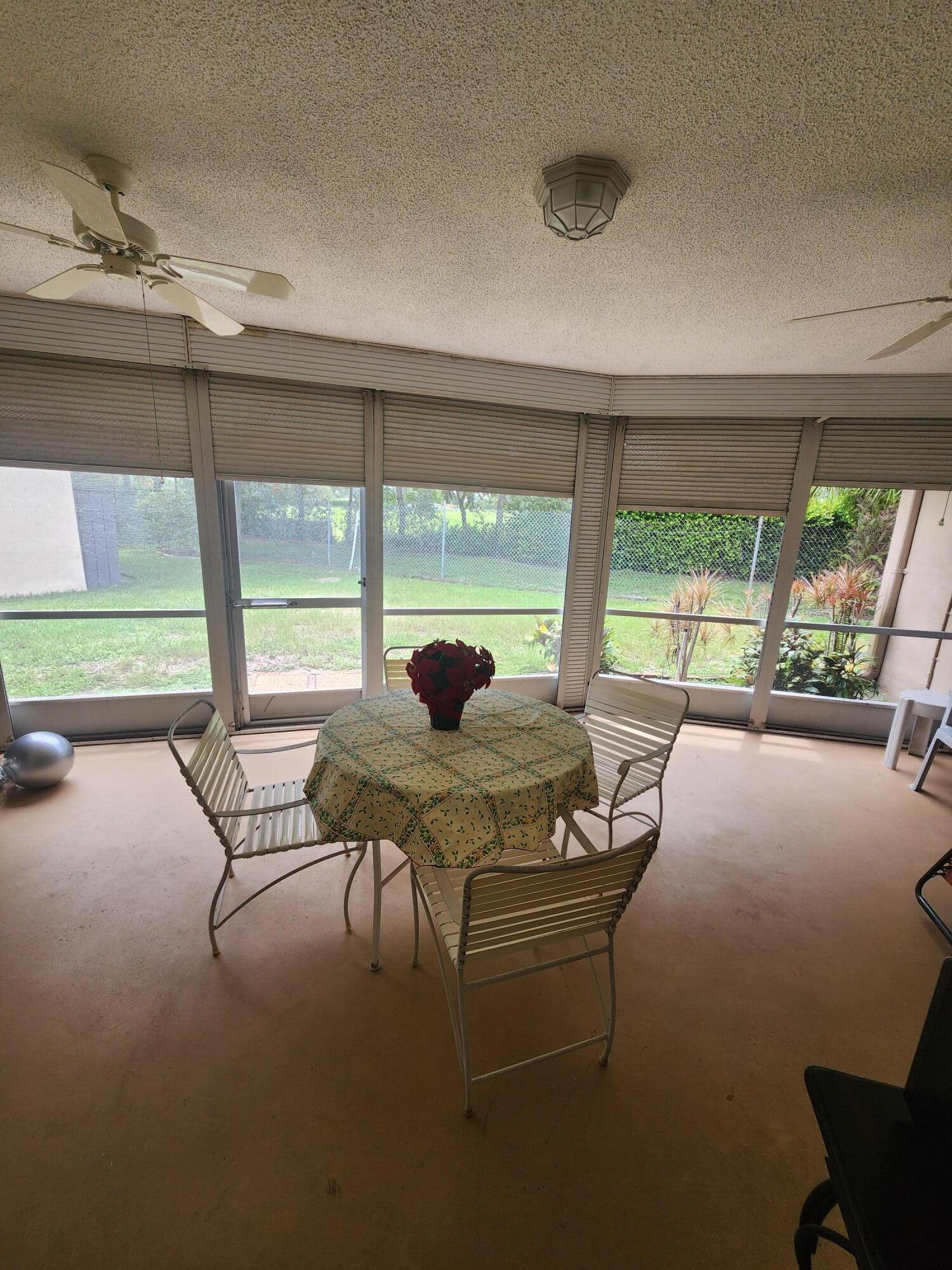 CRYSTAL LAKE 4TH SEC - Residential