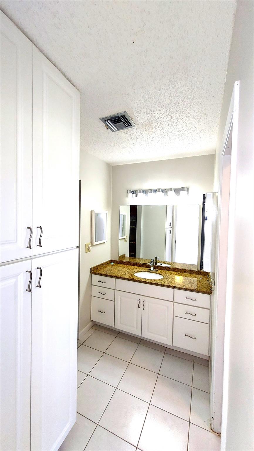Poinciana Place Ph 02a - Residential