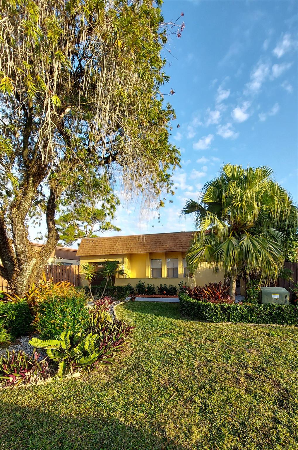 Poinciana Place Ph 02a - Residential