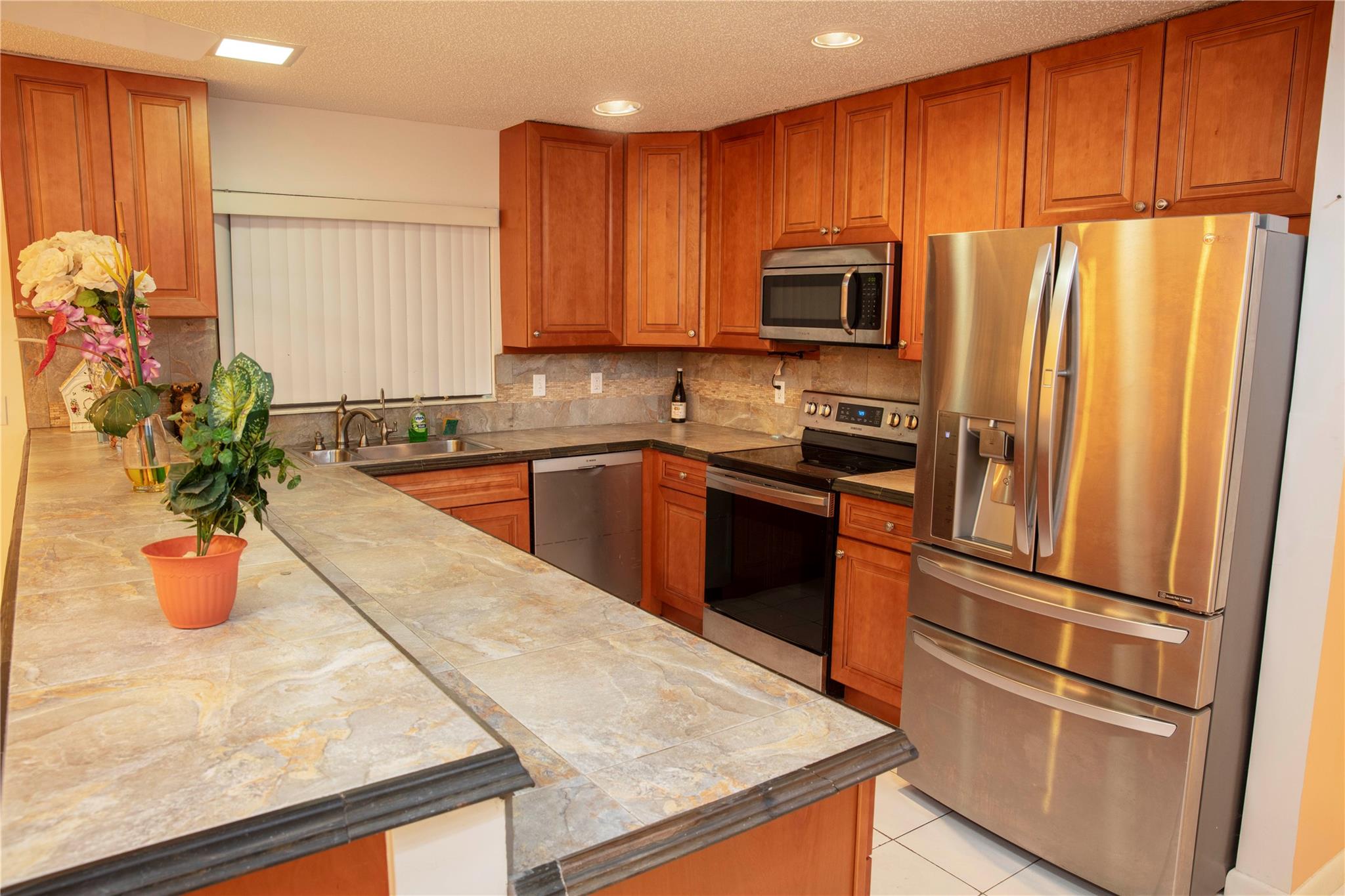 Poinciana Place Ph 02a - Residential