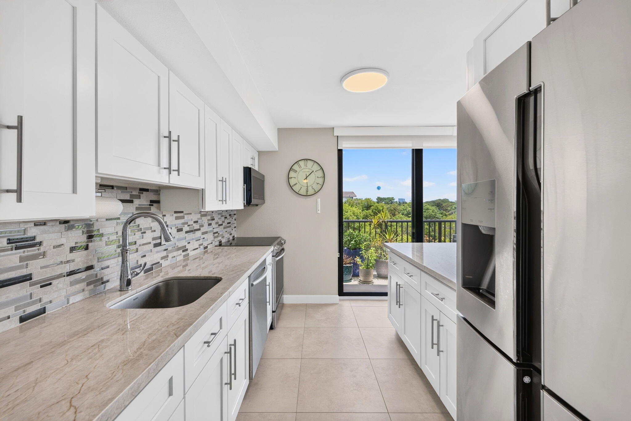 RIVER REACH CONDOMINIUM V - Residential