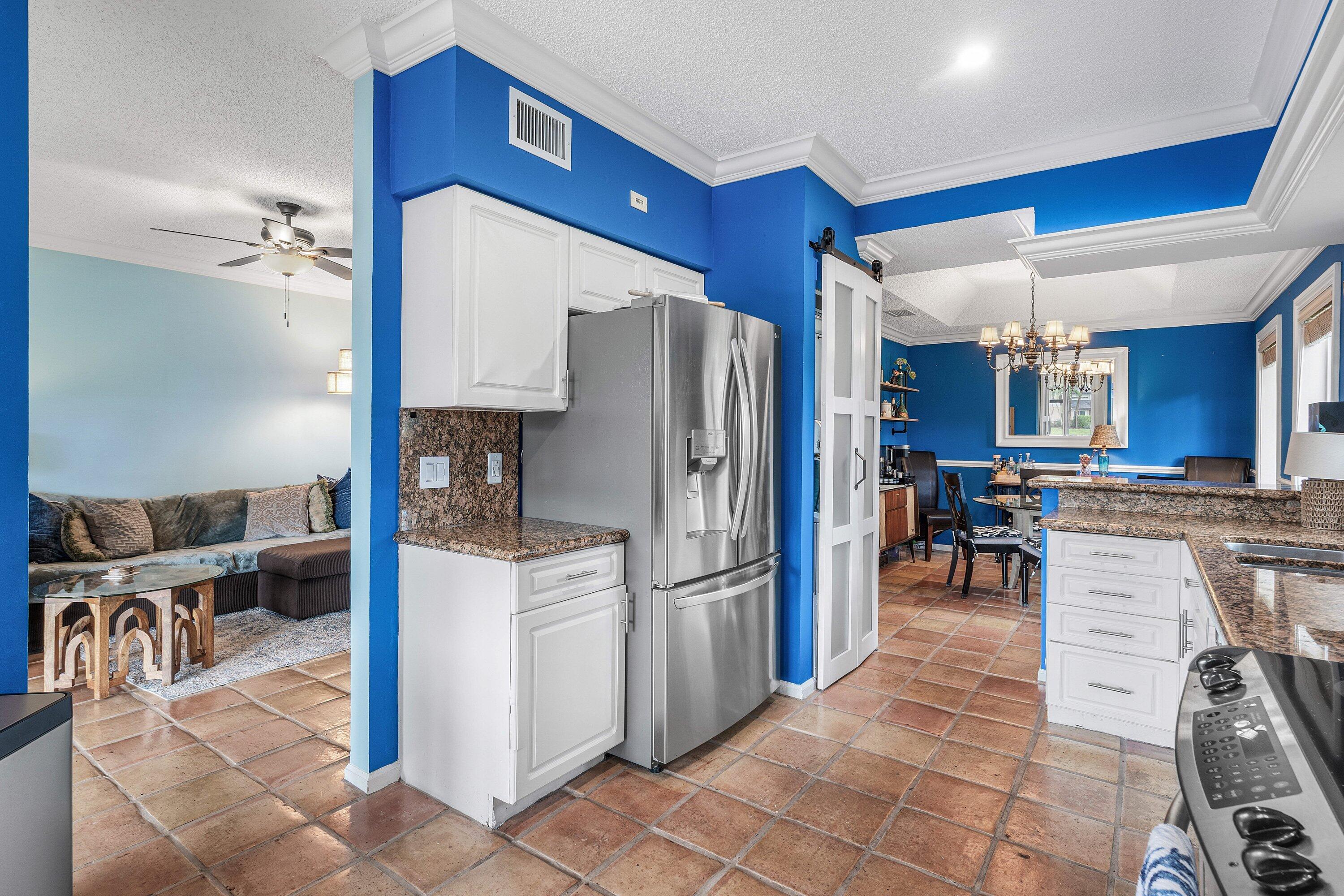 ISLES OF BOCA CONDOS ONE - Residential