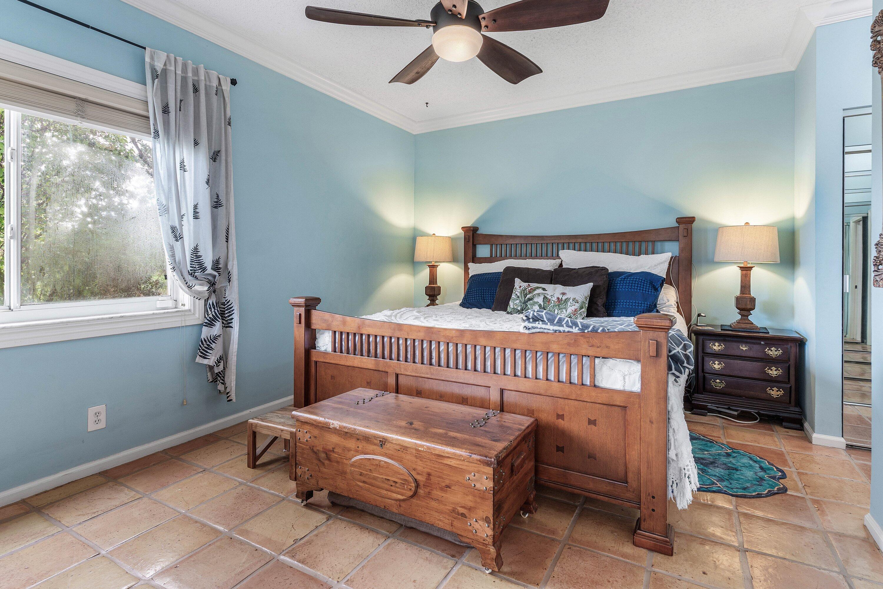 ISLES OF BOCA CONDOS ONE - Residential