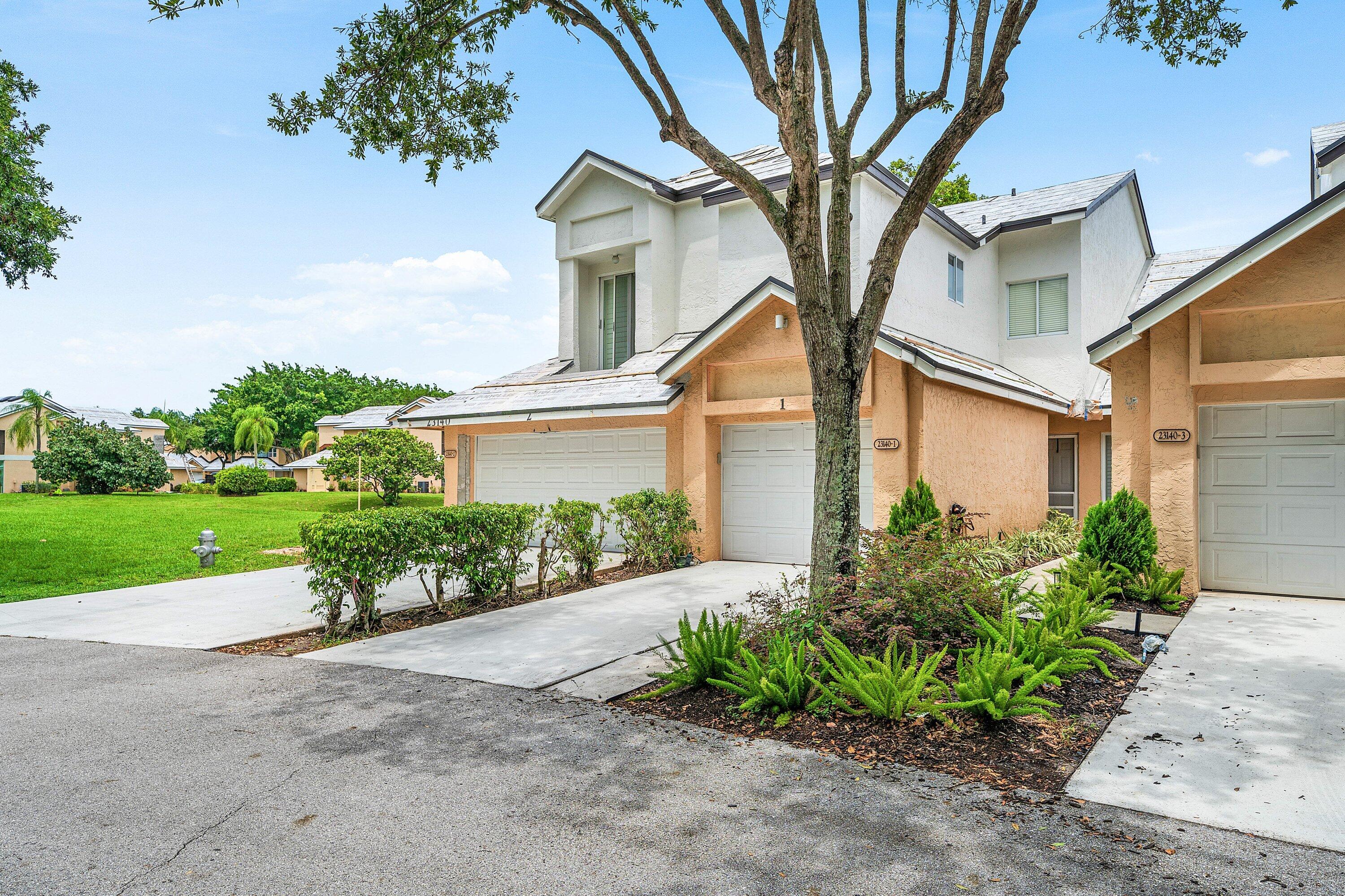 ISLES OF BOCA CONDOS ONE - Residential