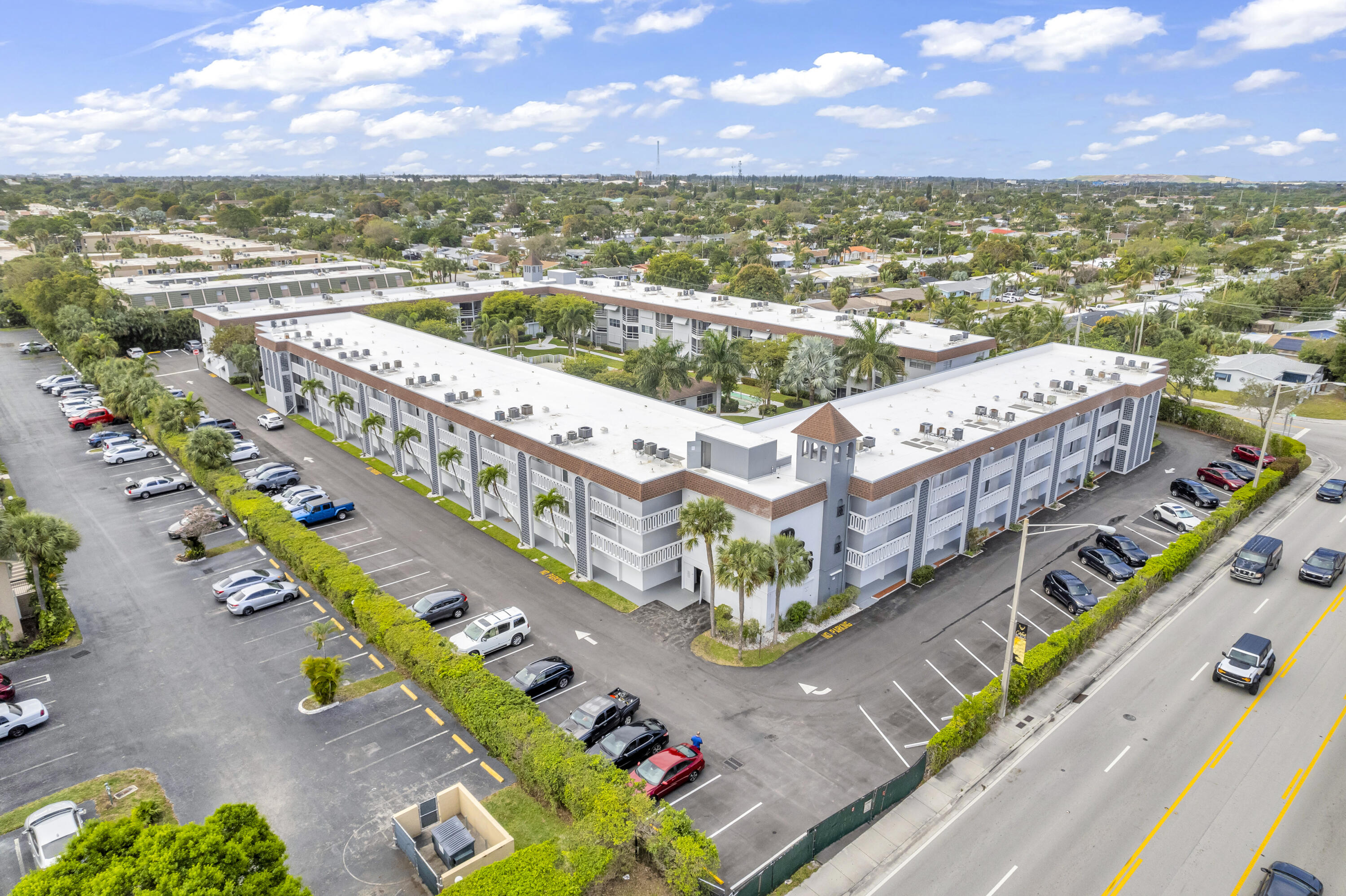 DEERFIELD BEACH GARDENS CONDO - Residential