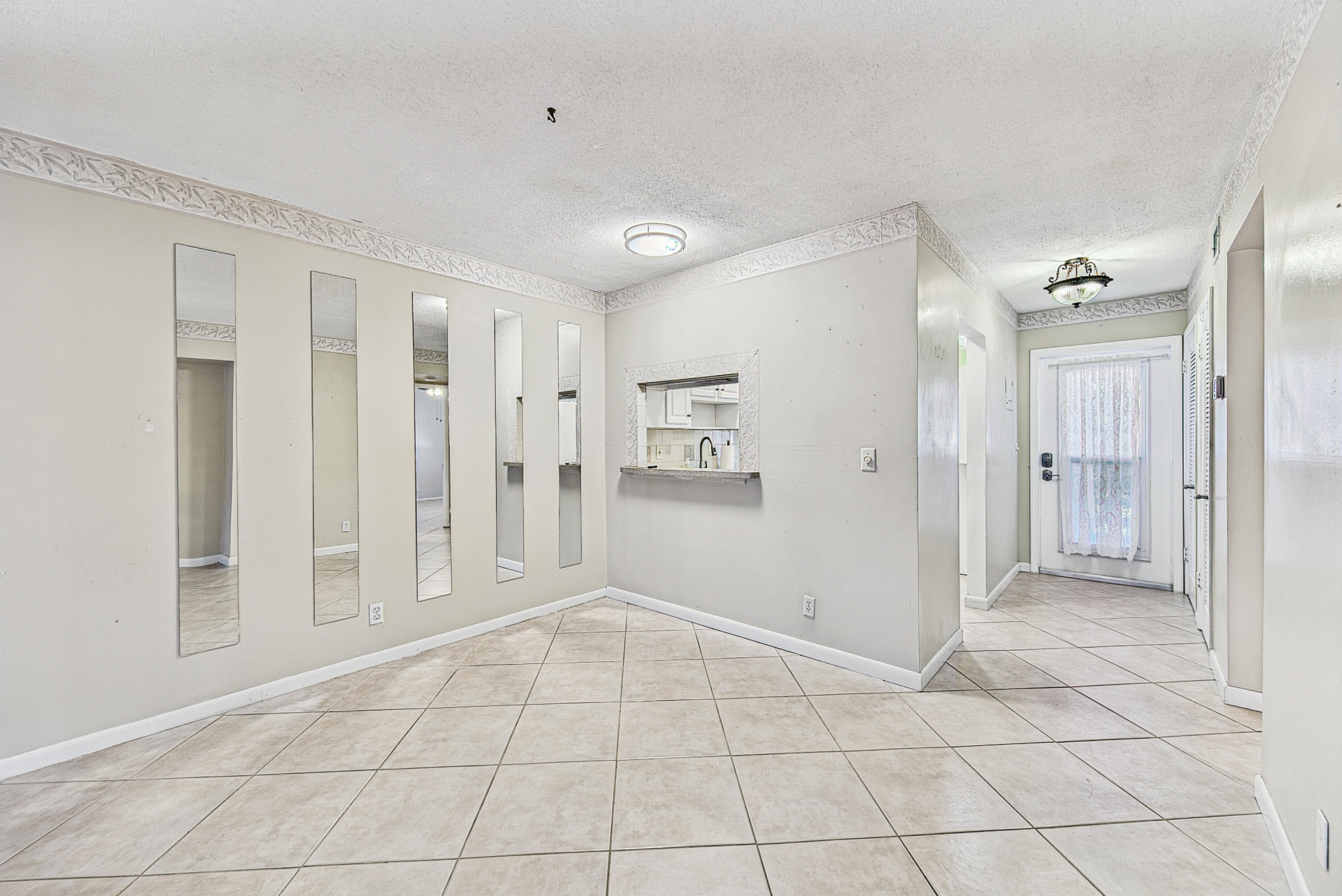 DEERFIELD BEACH GARDENS CONDO - Residential