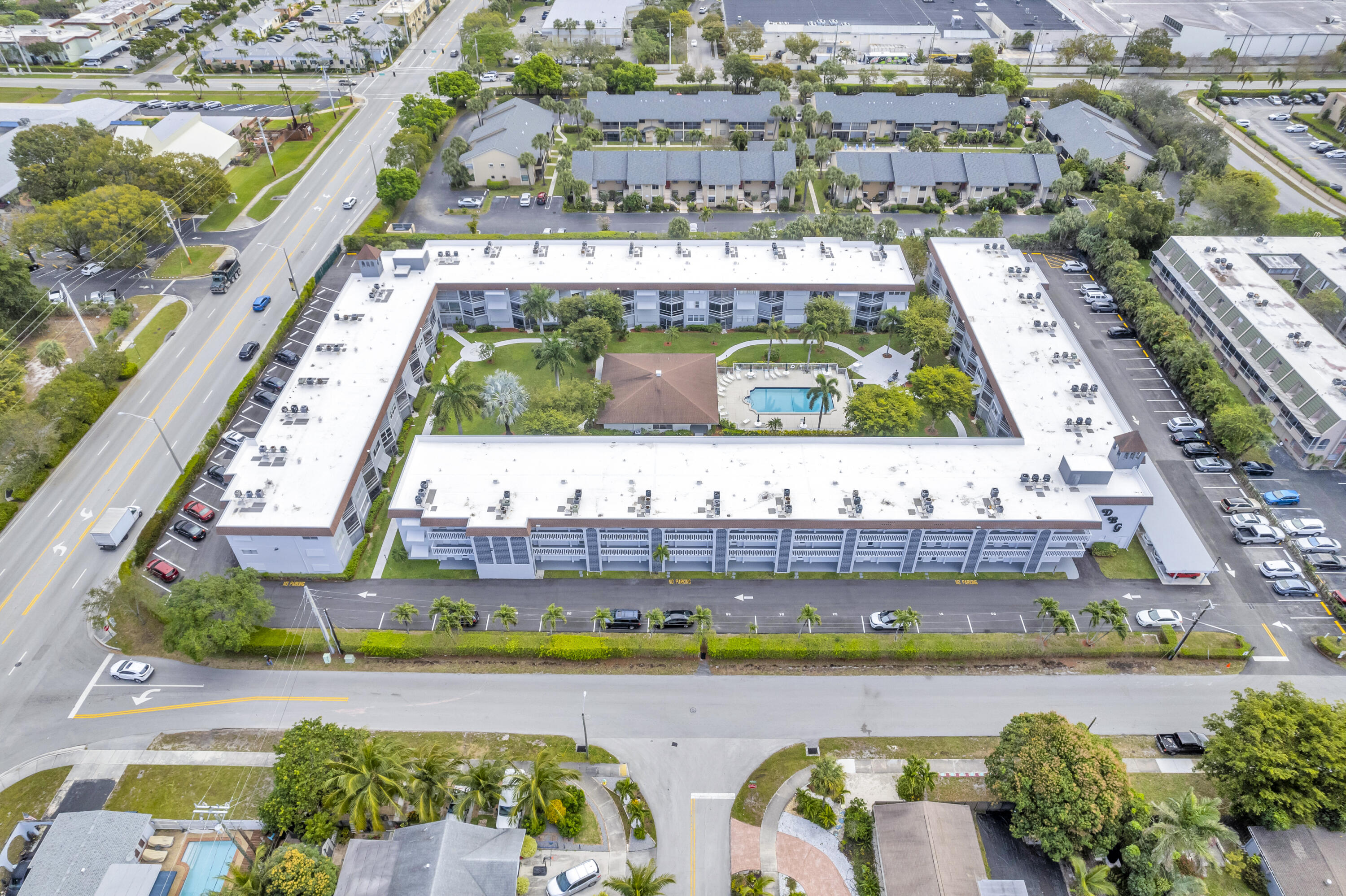 DEERFIELD BEACH GARDENS CONDO - Residential