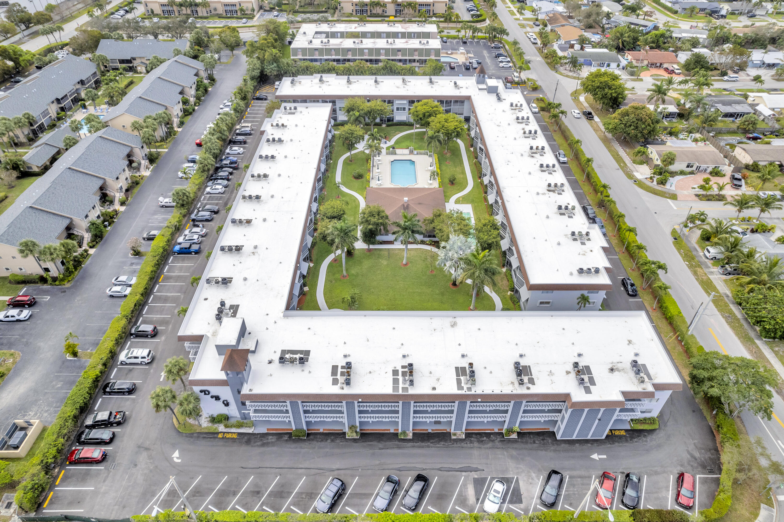 DEERFIELD BEACH GARDENS CONDO - Residential