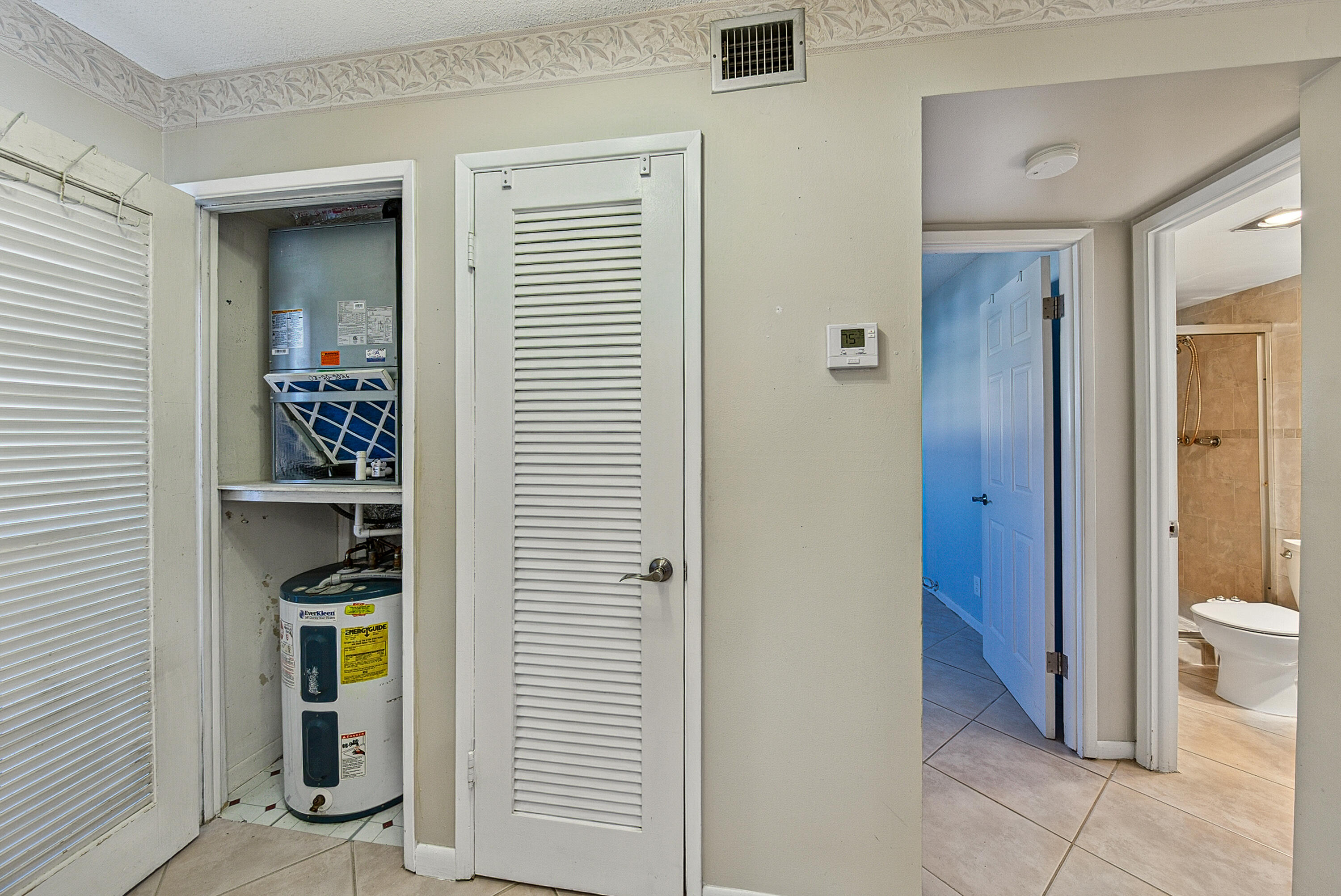 DEERFIELD BEACH GARDENS CONDO - Residential