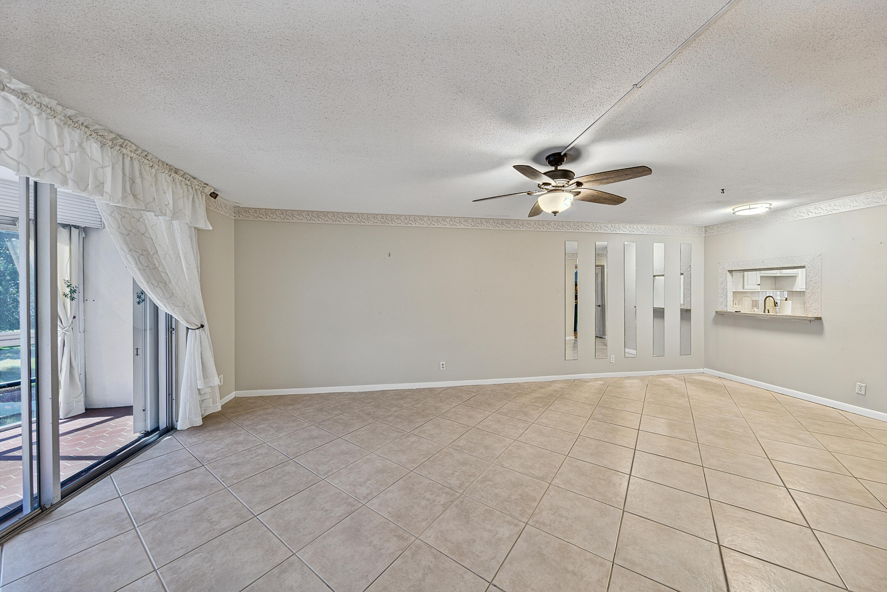 DEERFIELD BEACH GARDENS CONDO - Residential