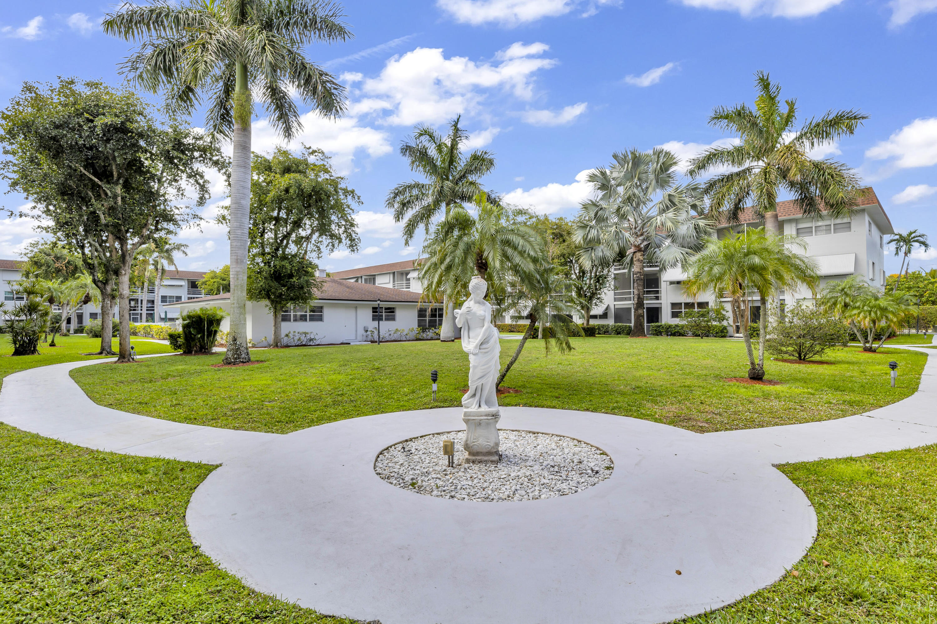 DEERFIELD BEACH GARDENS CONDO - Residential