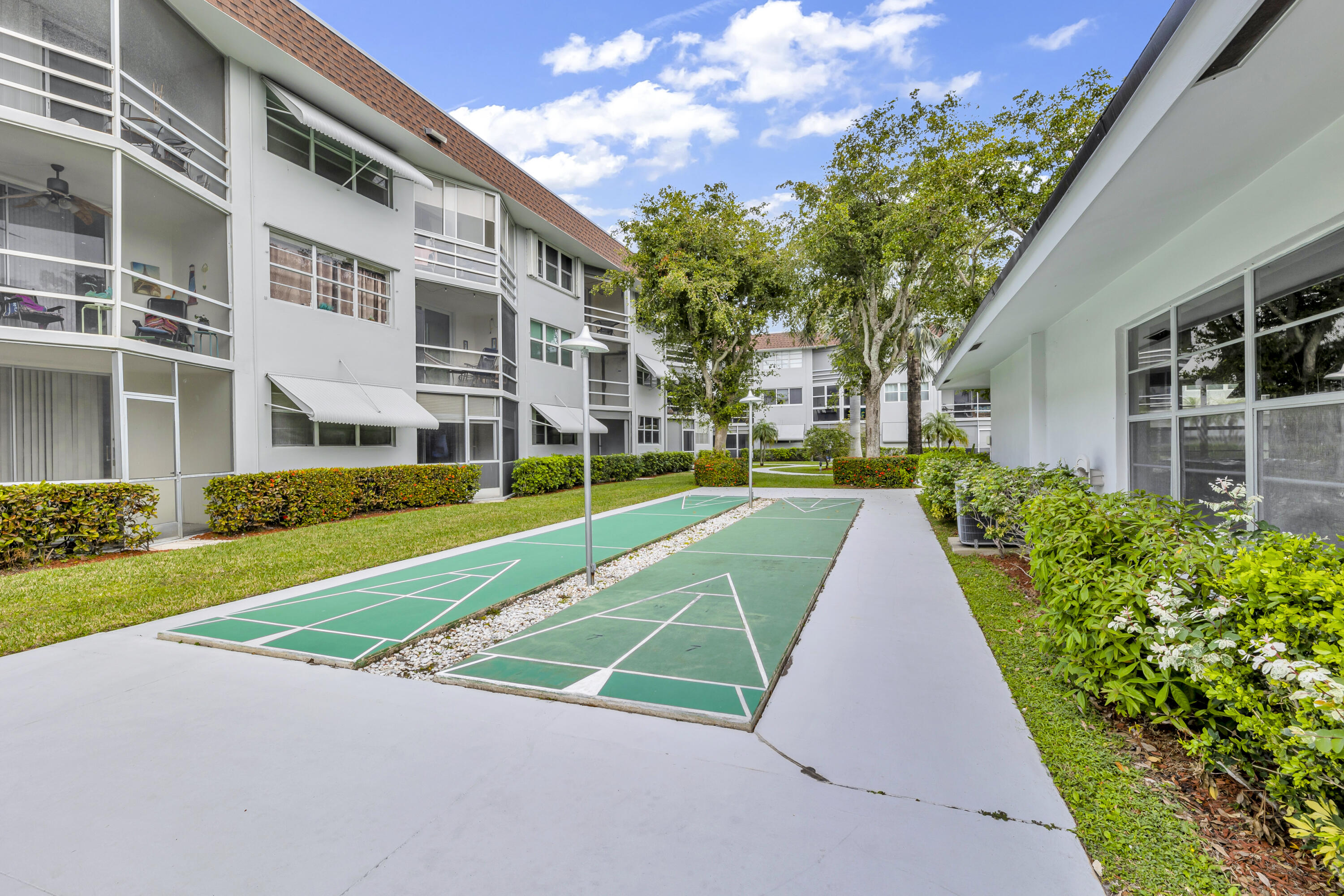 DEERFIELD BEACH GARDENS CONDO - Residential