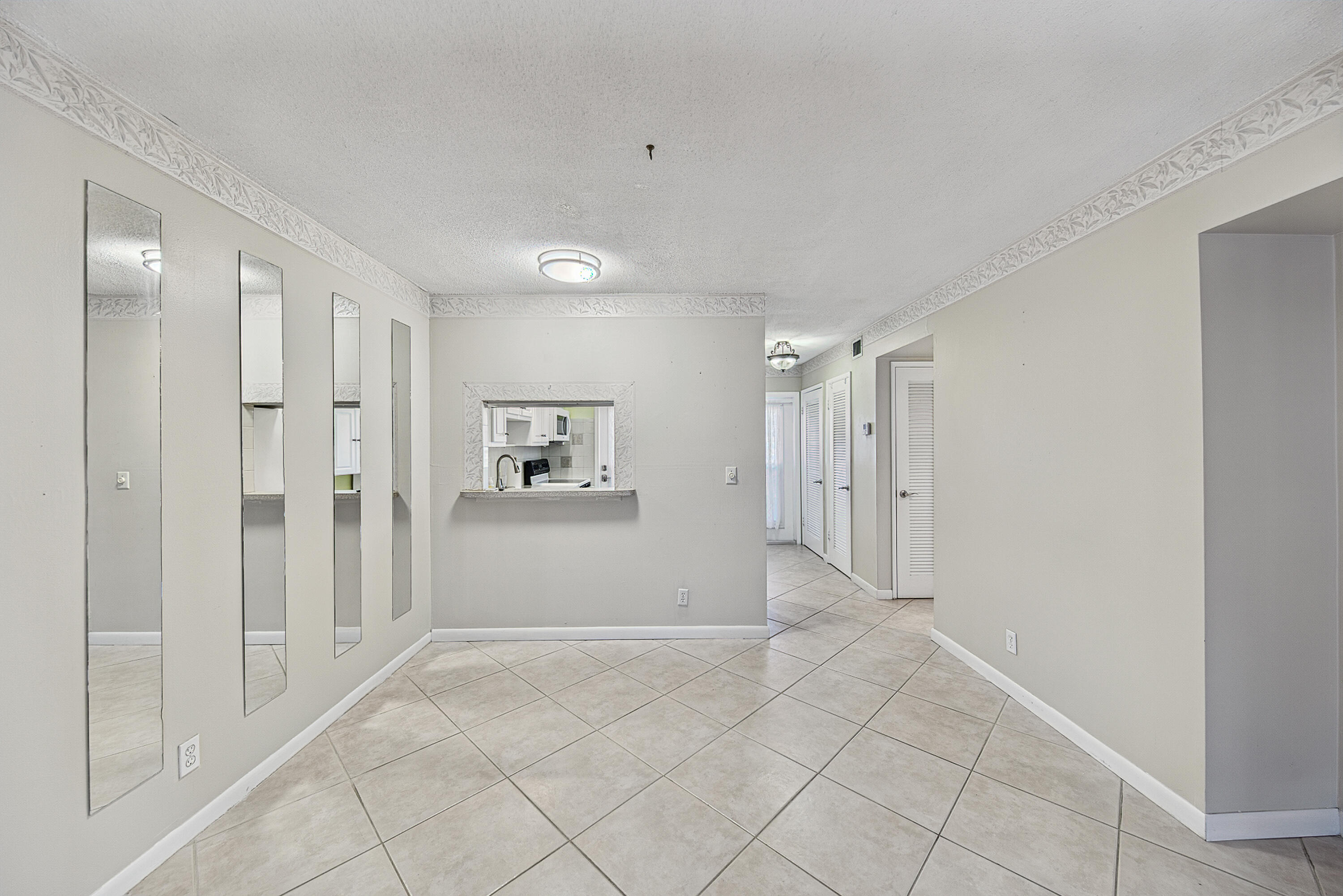 DEERFIELD BEACH GARDENS CONDO - Residential