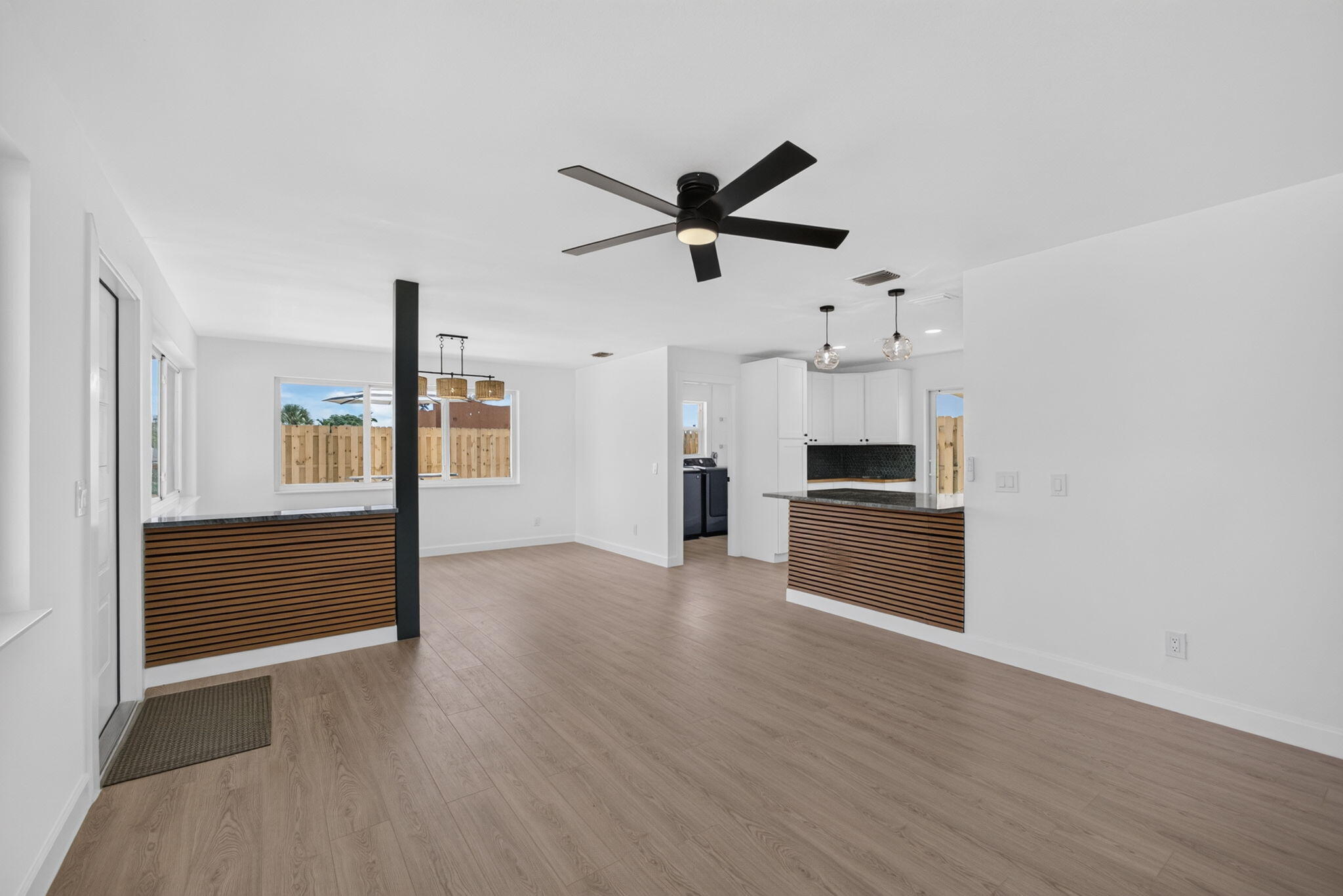 INLET CITY - Residential