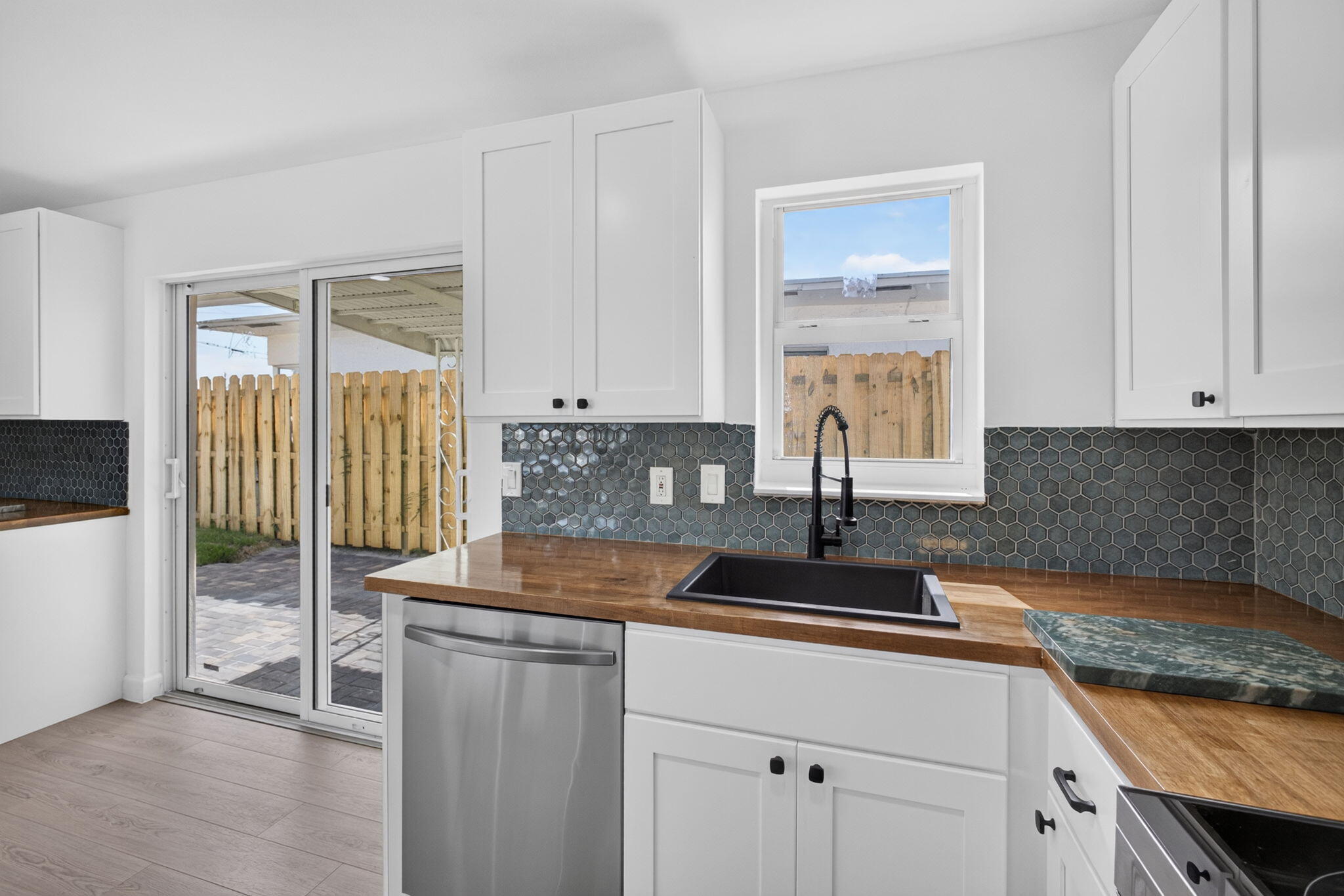 INLET CITY - Residential
