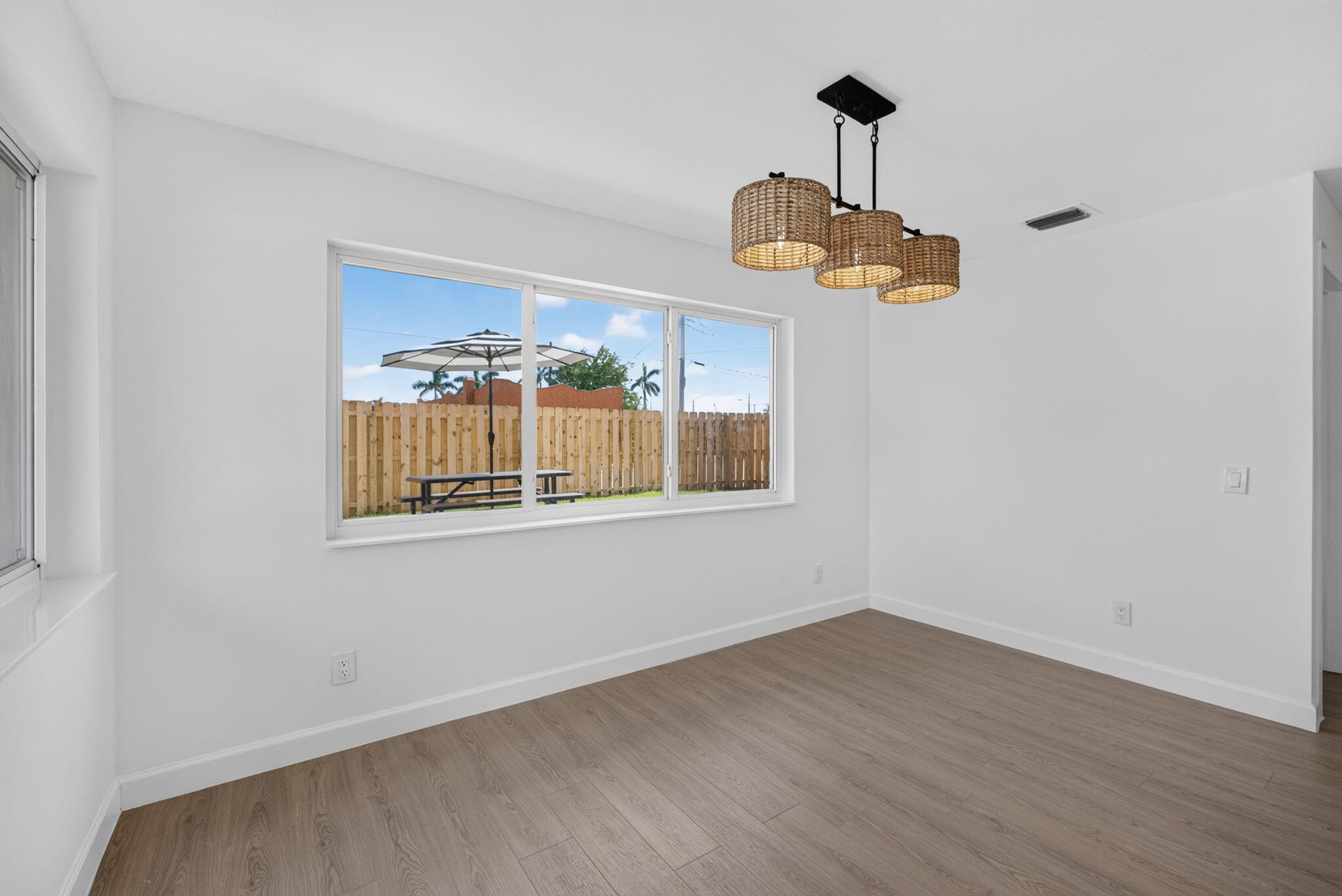 INLET CITY - Residential