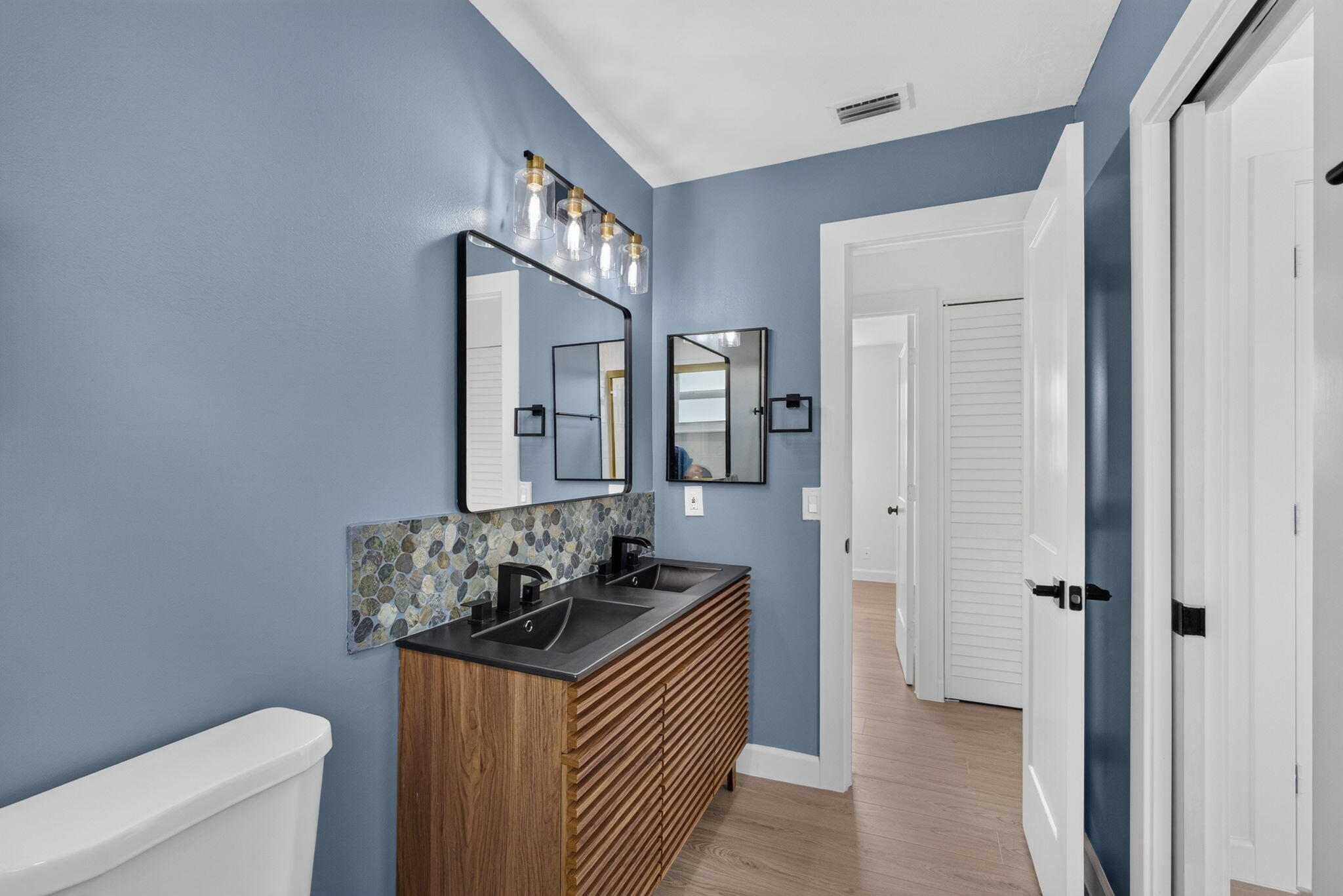 INLET CITY - Residential