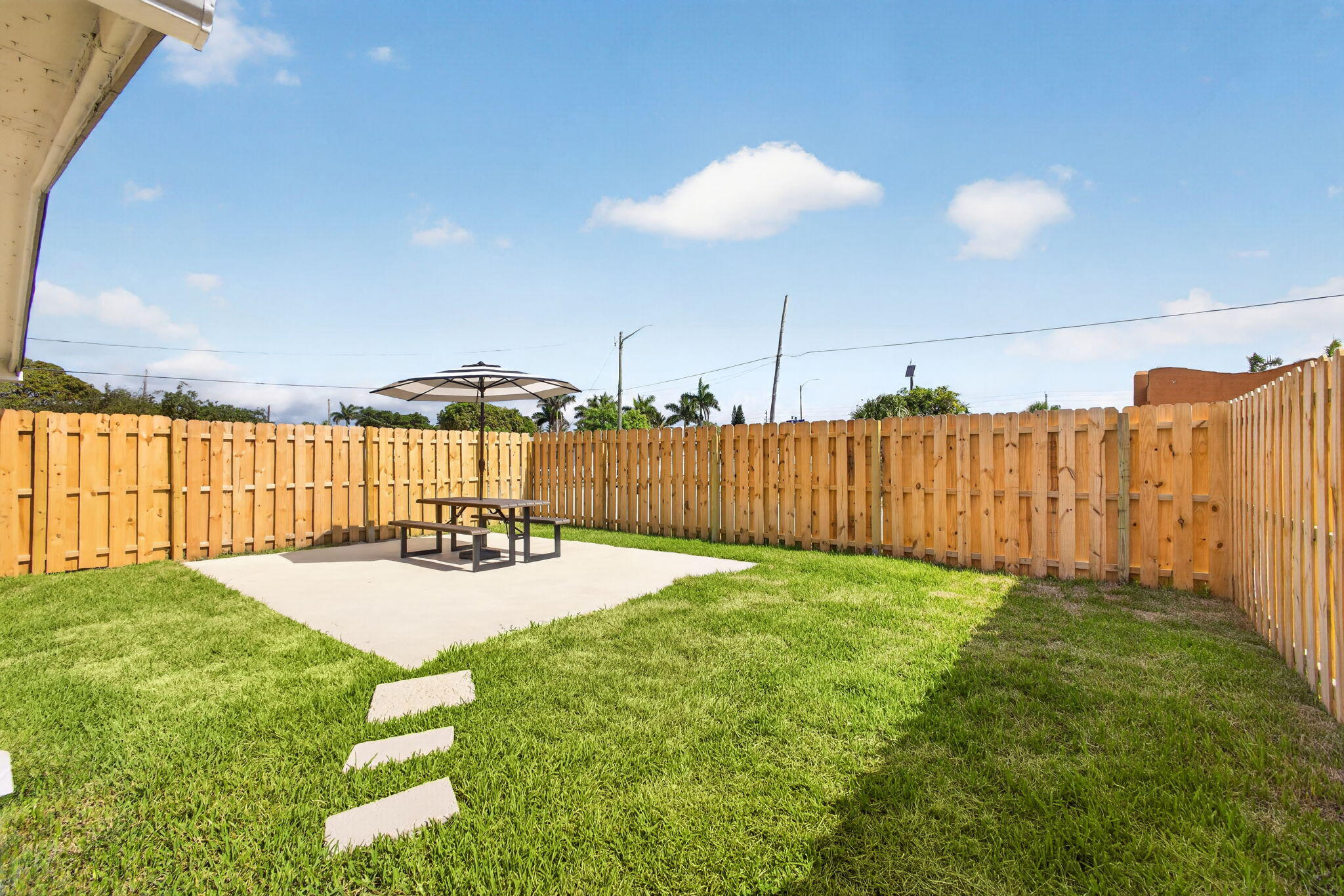 INLET CITY - Residential